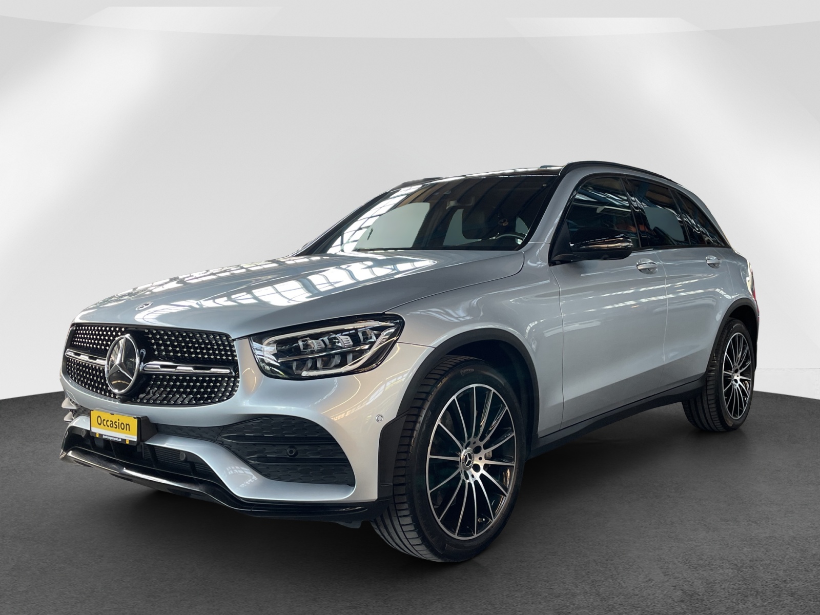 MERCEDES-BENZ GLC 220 d AMG Line 4m-showroom-element-2