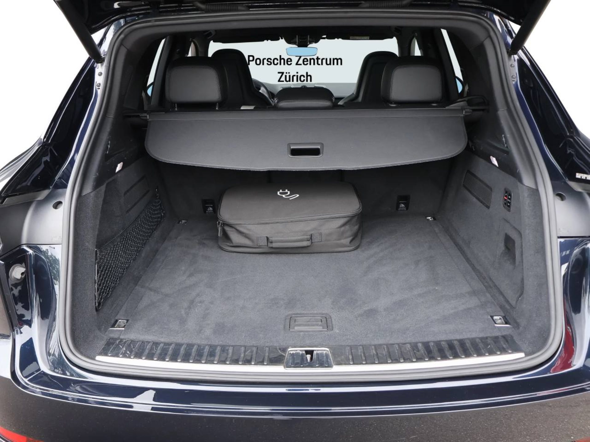 PORSCHE Cayenne E-Hybrid Platinum Edition-image-20