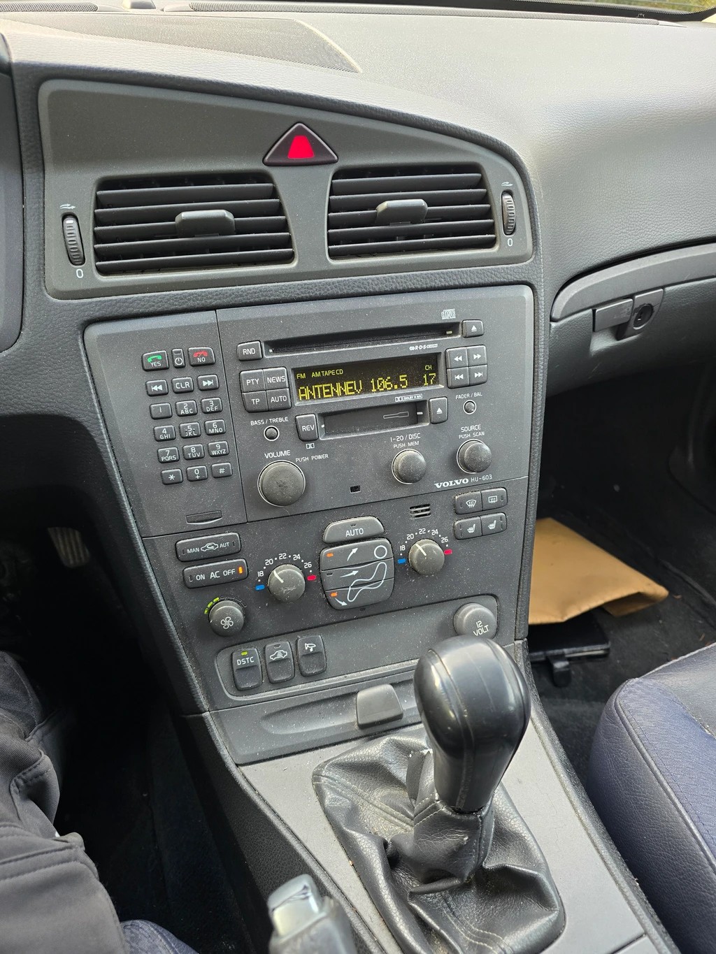 VOLVO V70 2.4T Ocean Race-image-10