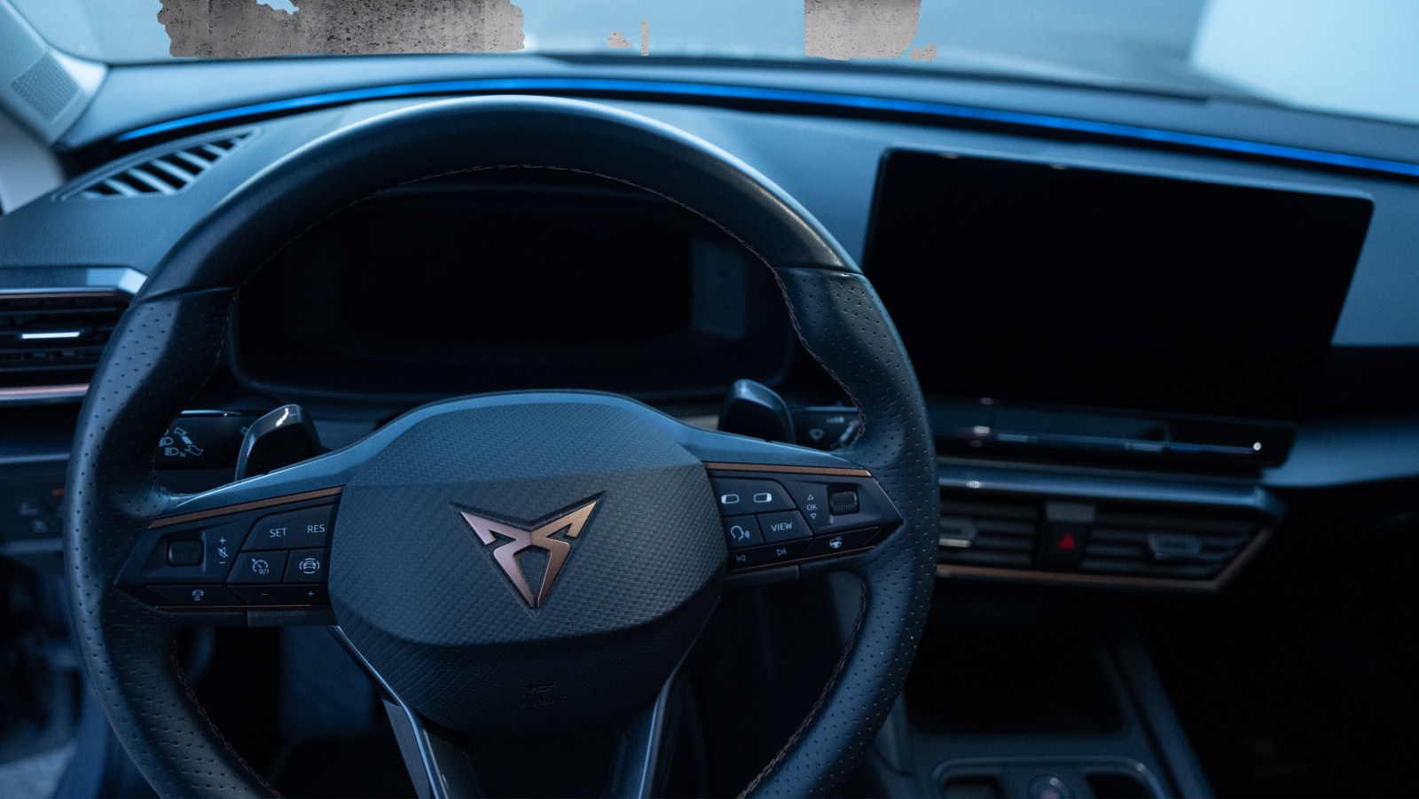 CUPRA Leon 1.5 eTSI DSG-image-5