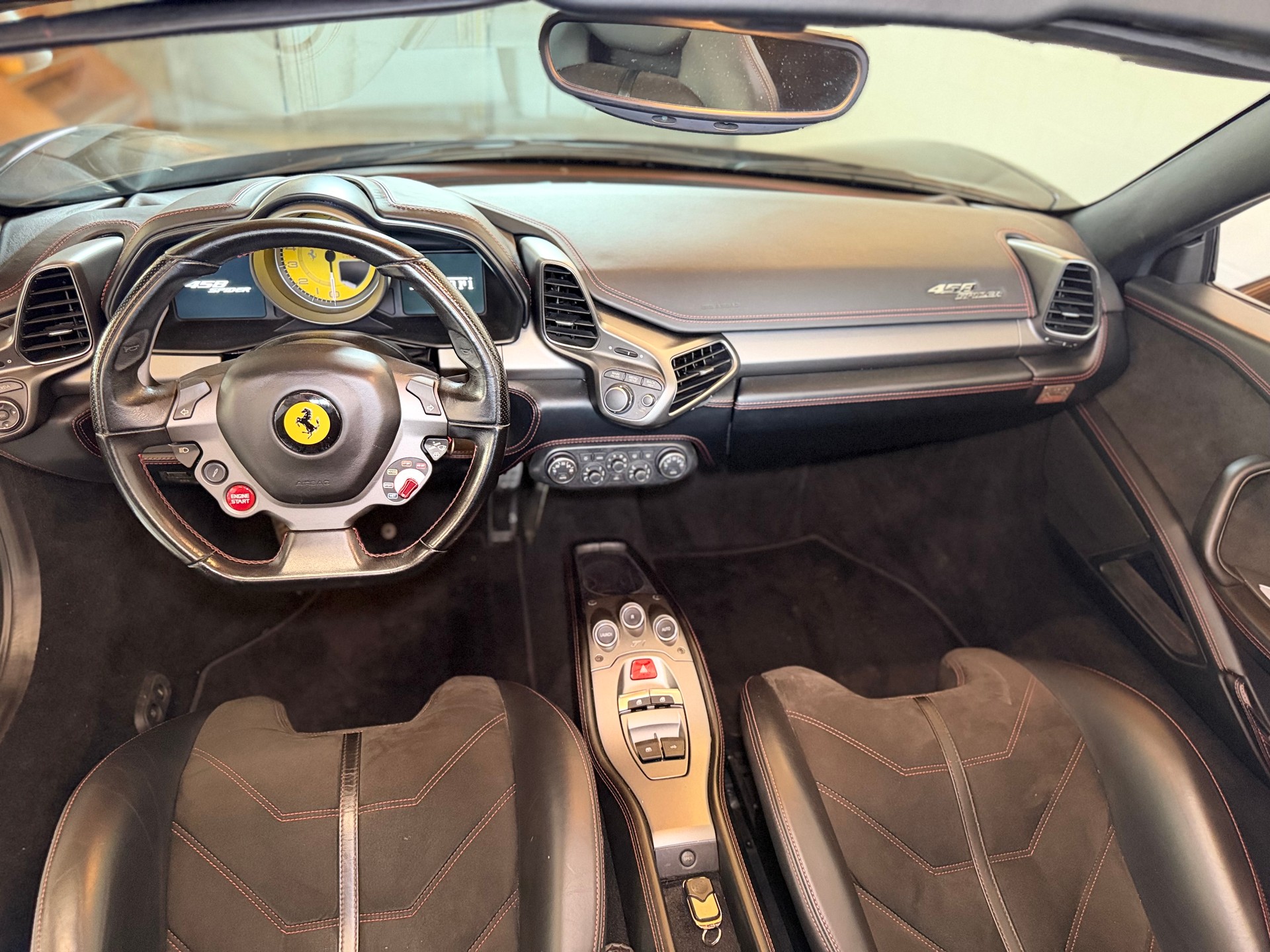 FERRARI 458 Spider Italia 4.5 V8-image-9