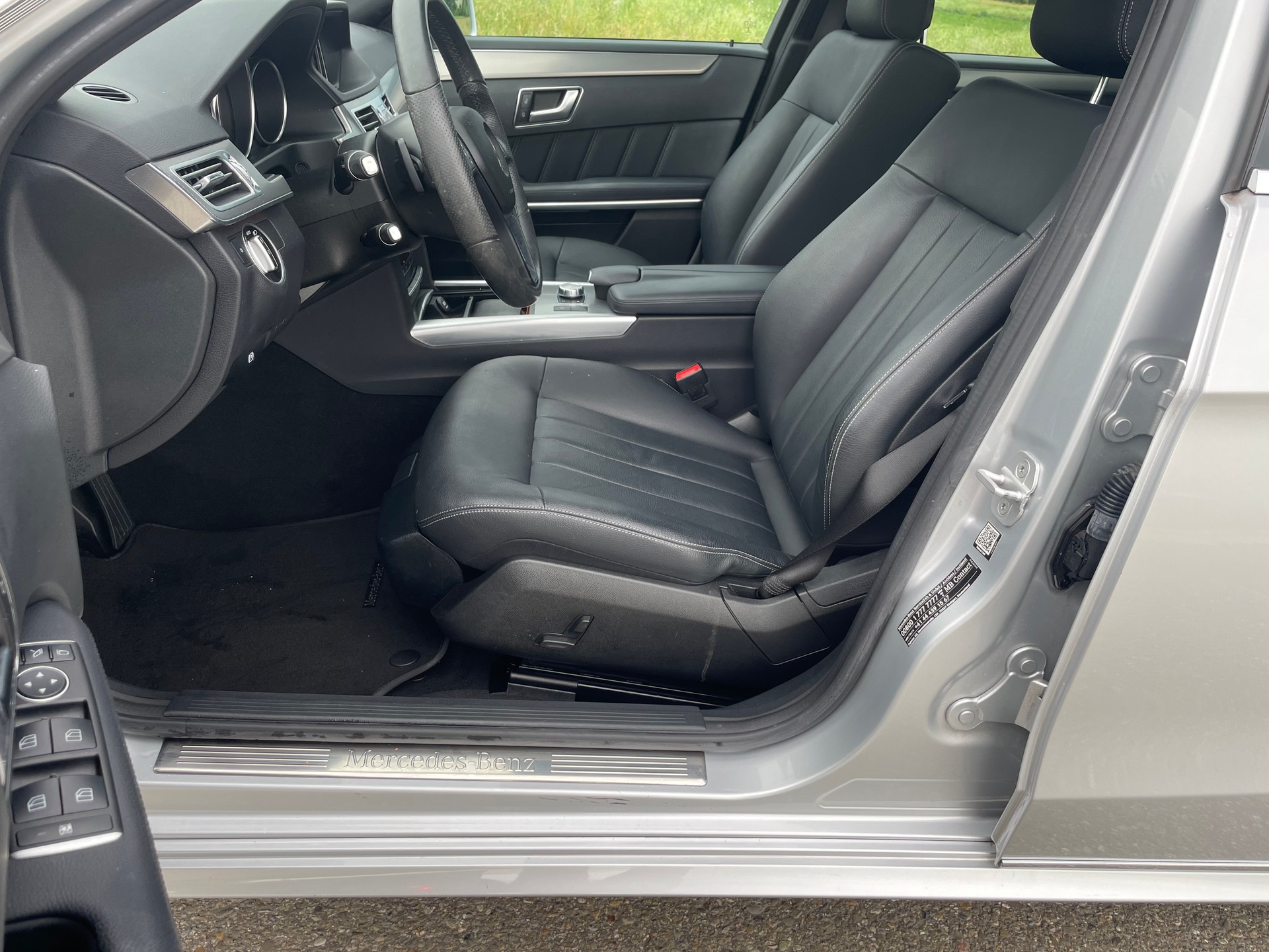 MERCEDES-BENZ E 250 BlueTEC 4Matic 7G-Tronic-image-7