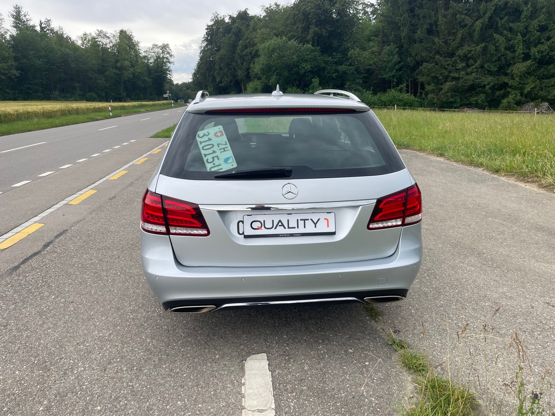 MERCEDES-BENZ E 250 BlueTEC 4Matic 7G-Tronic-image-5