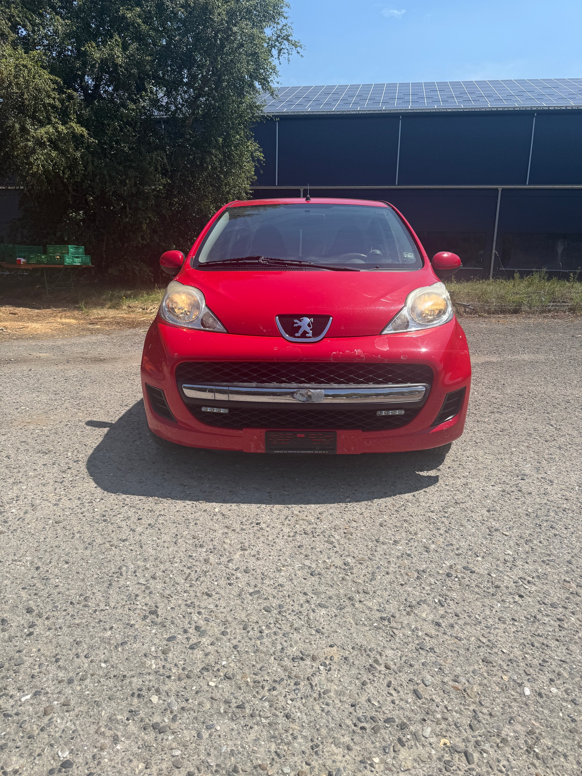 PEUGEOT 107 1.0 Swiss Edition