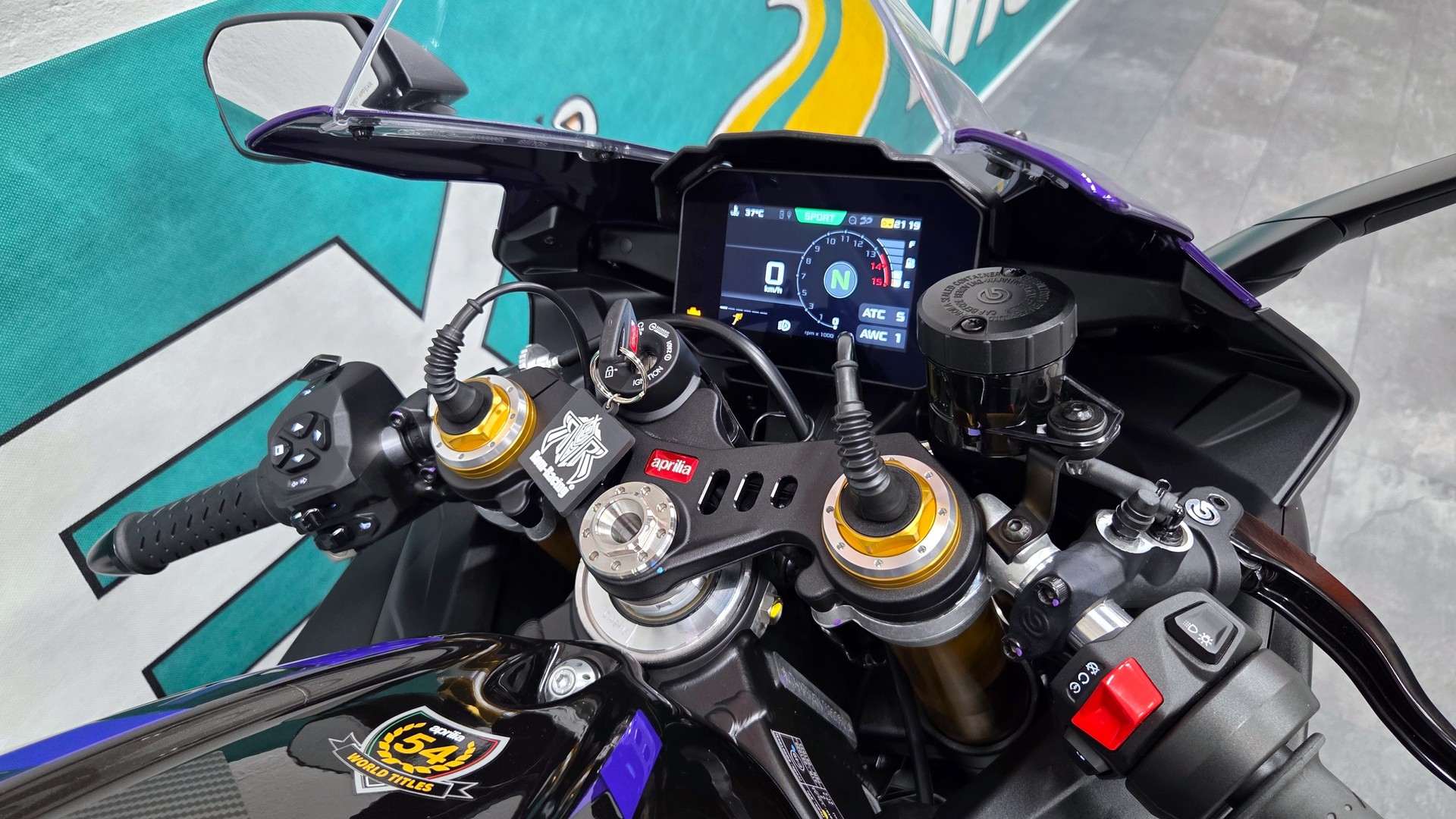 APRILIA RSV4 1100 E5+ Factory MY26-image-8