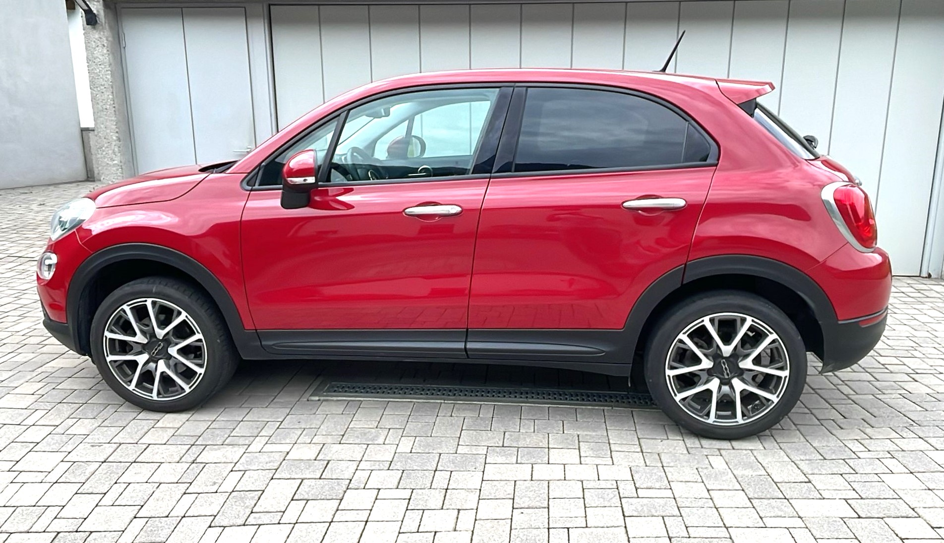 FIAT 500X 1.4T Cross 4x4 Automatic-image-2