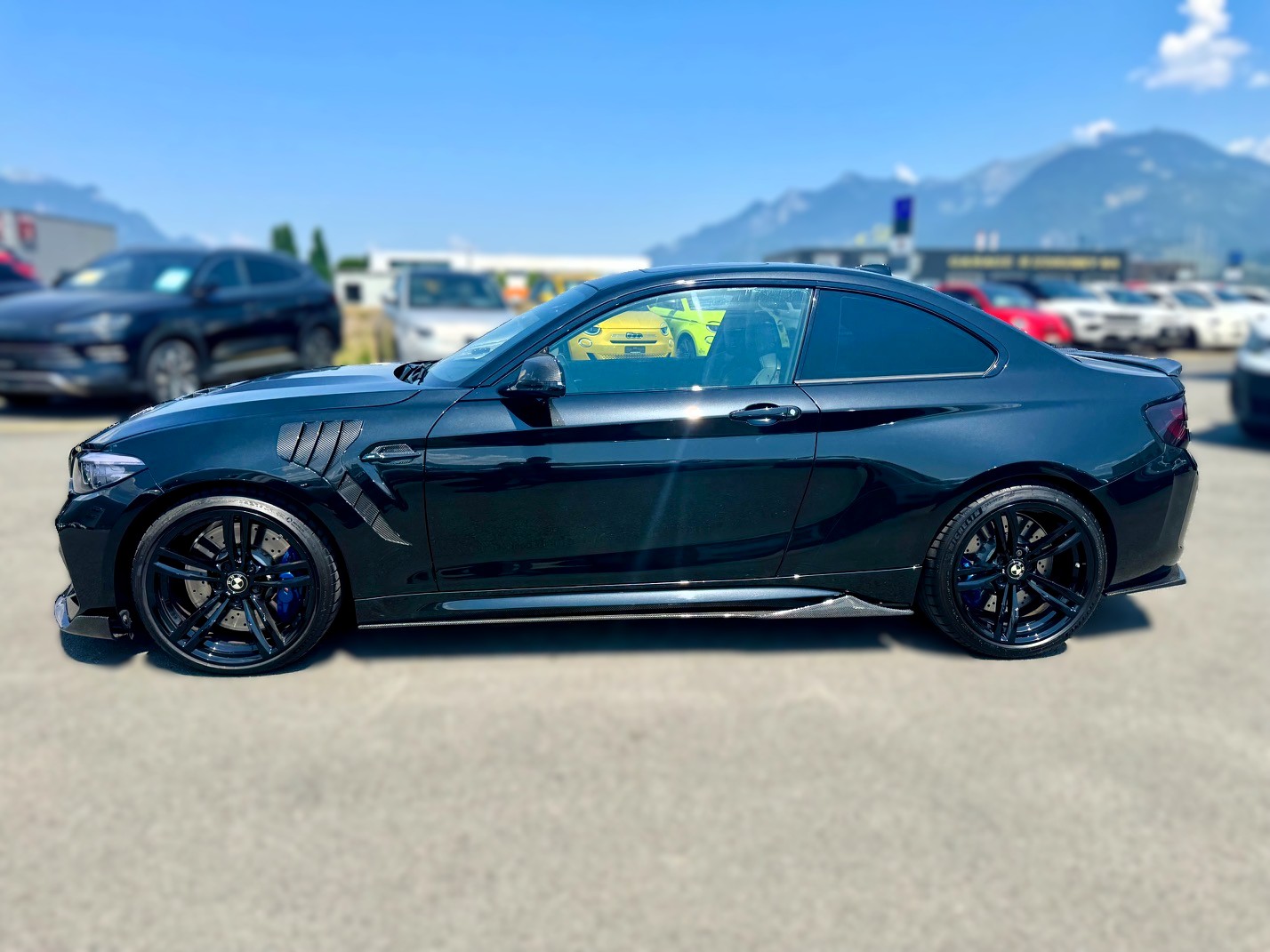 BMW M2 Competition Drivelogic-showroom-element-3