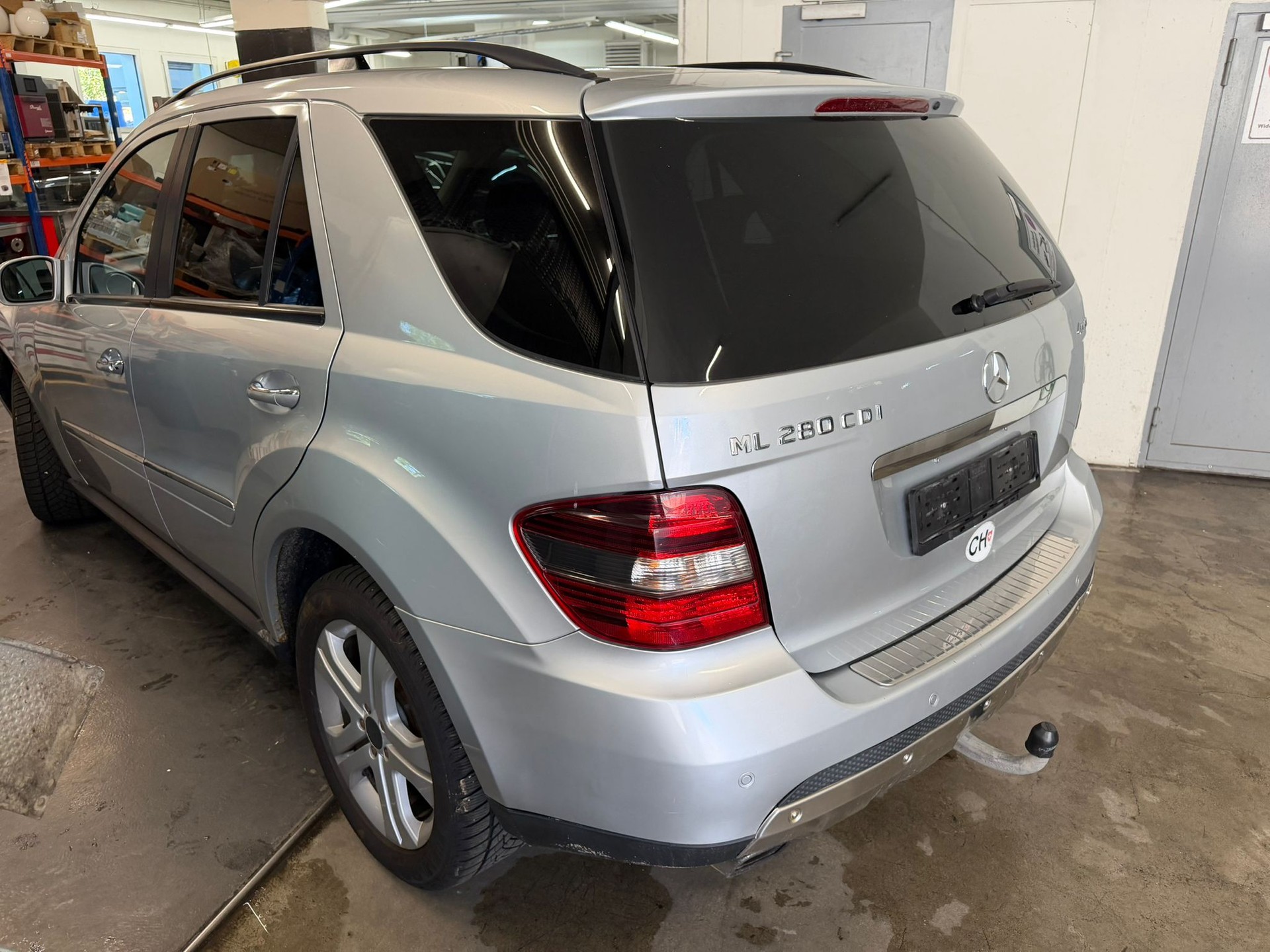 MERCEDES-BENZ ML 280 CDI 4Matic 7G-Tronic-showroom-element-2