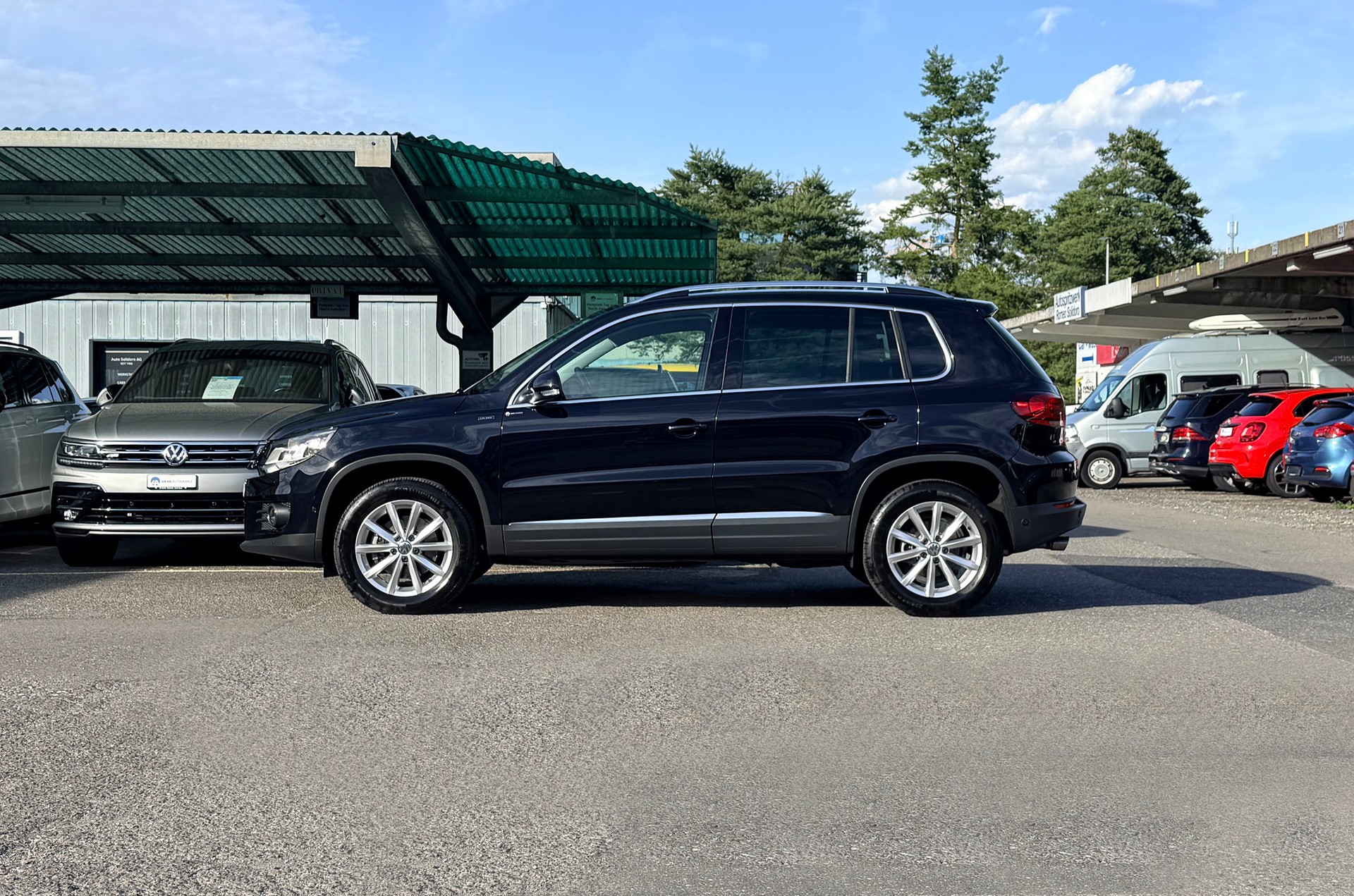 VW Tiguan 2.0 TDI Lounge 4Motion DSG Automat-showroom-element-2