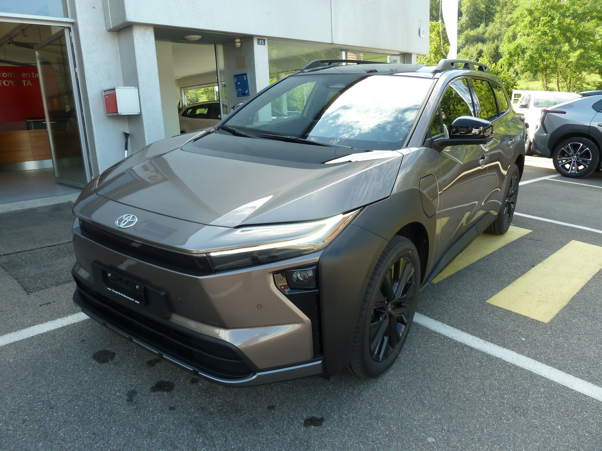 TOYOTA BZ4X TOURING Prmium AWD (4x4)