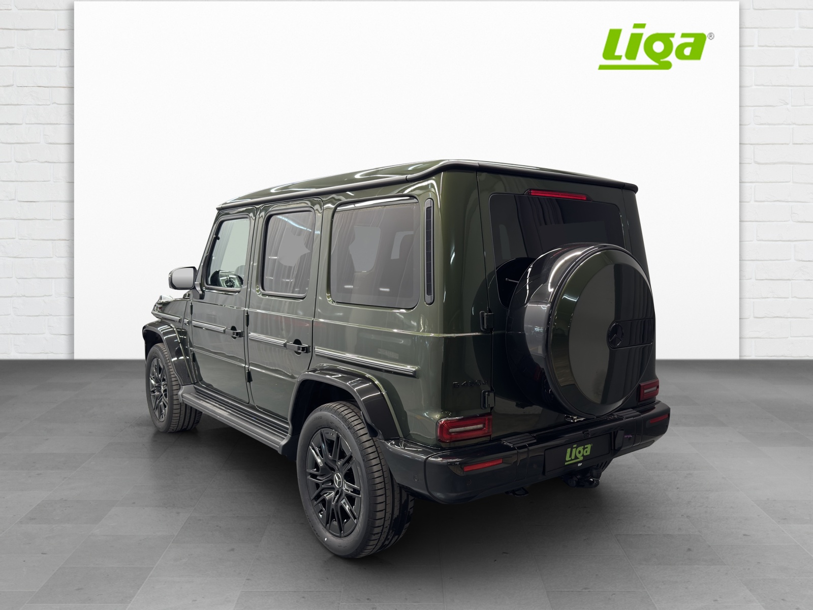 MERCEDES-BENZ G 450d-showroom-element-3