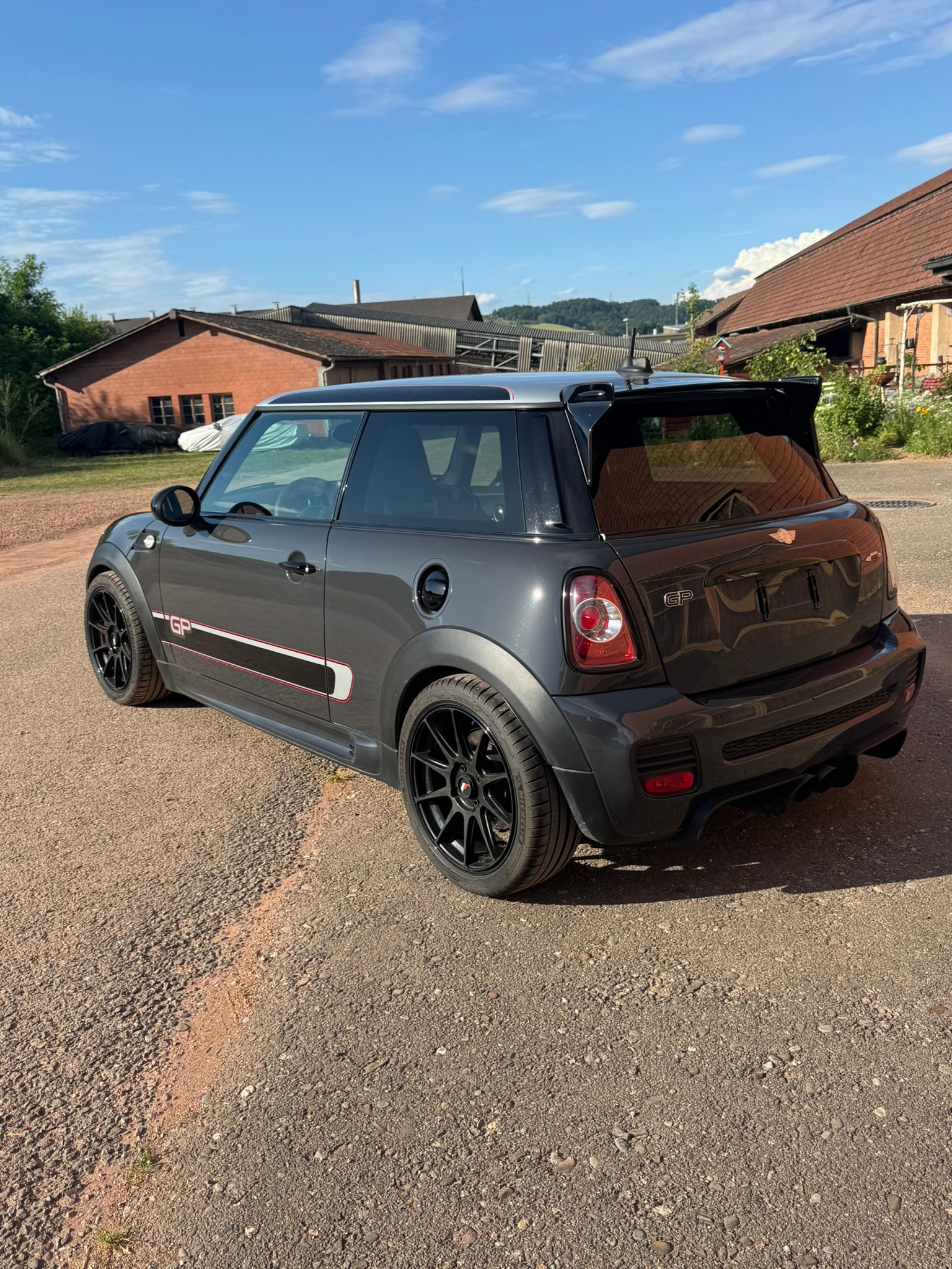 MINI Cooper John Cooper Works GP-image-4