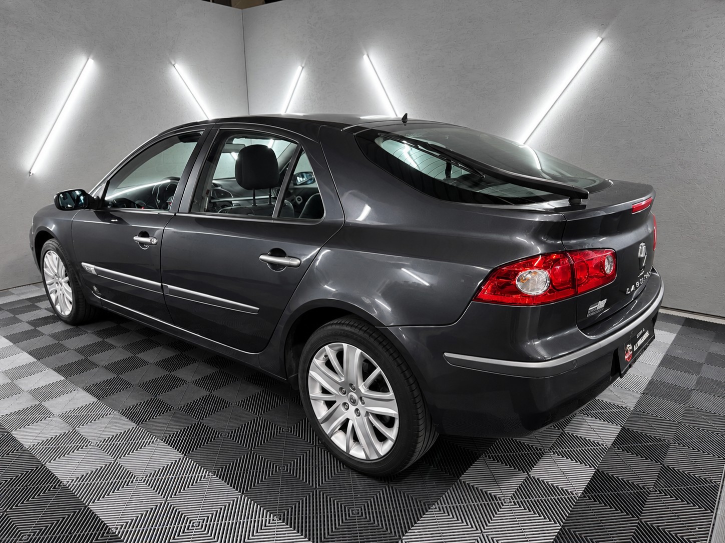 RENAULT Laguna 1.9 dCi Dynamique-image-4