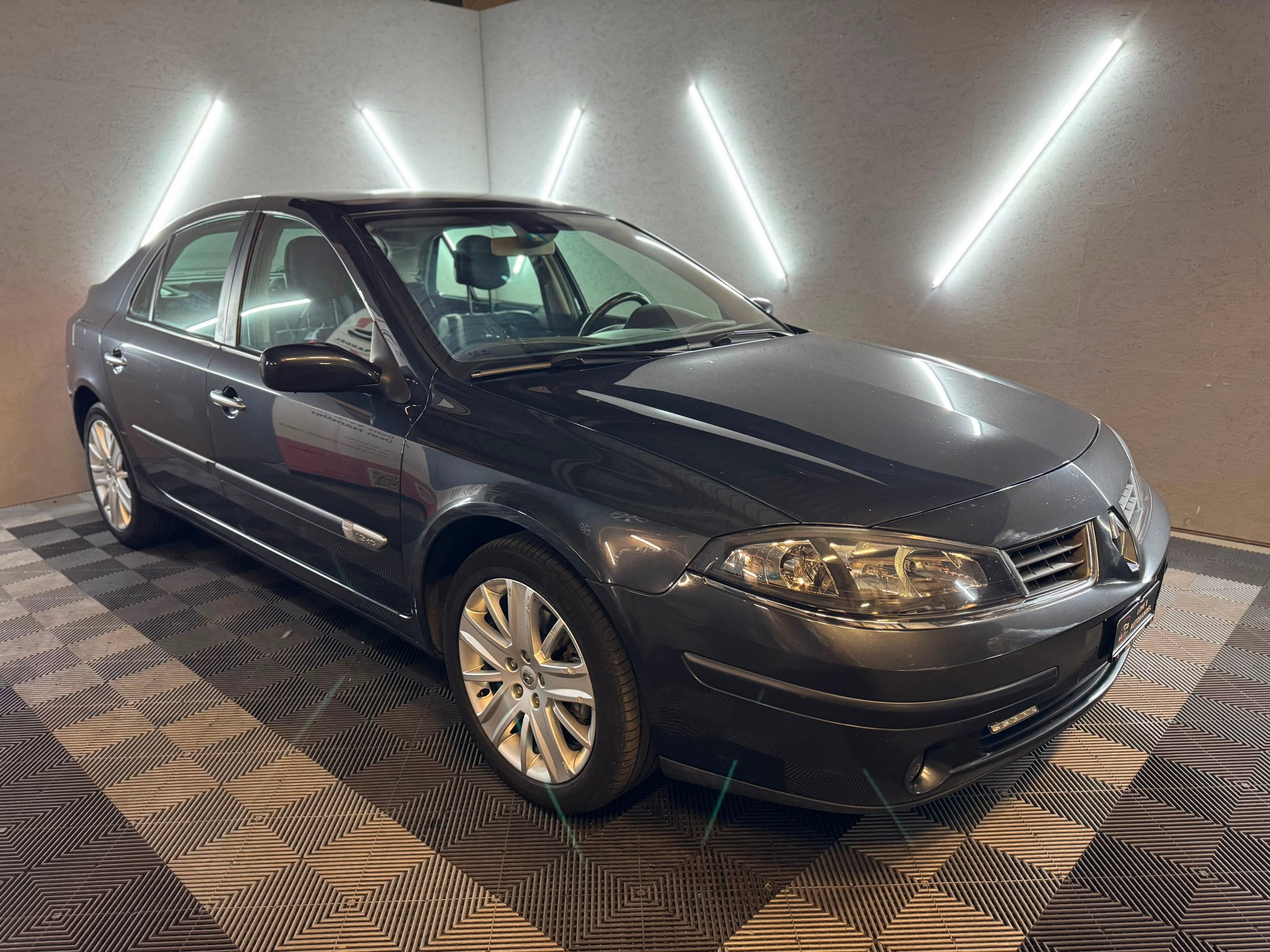 RENAULT Laguna 1.9 dCi Dynamique