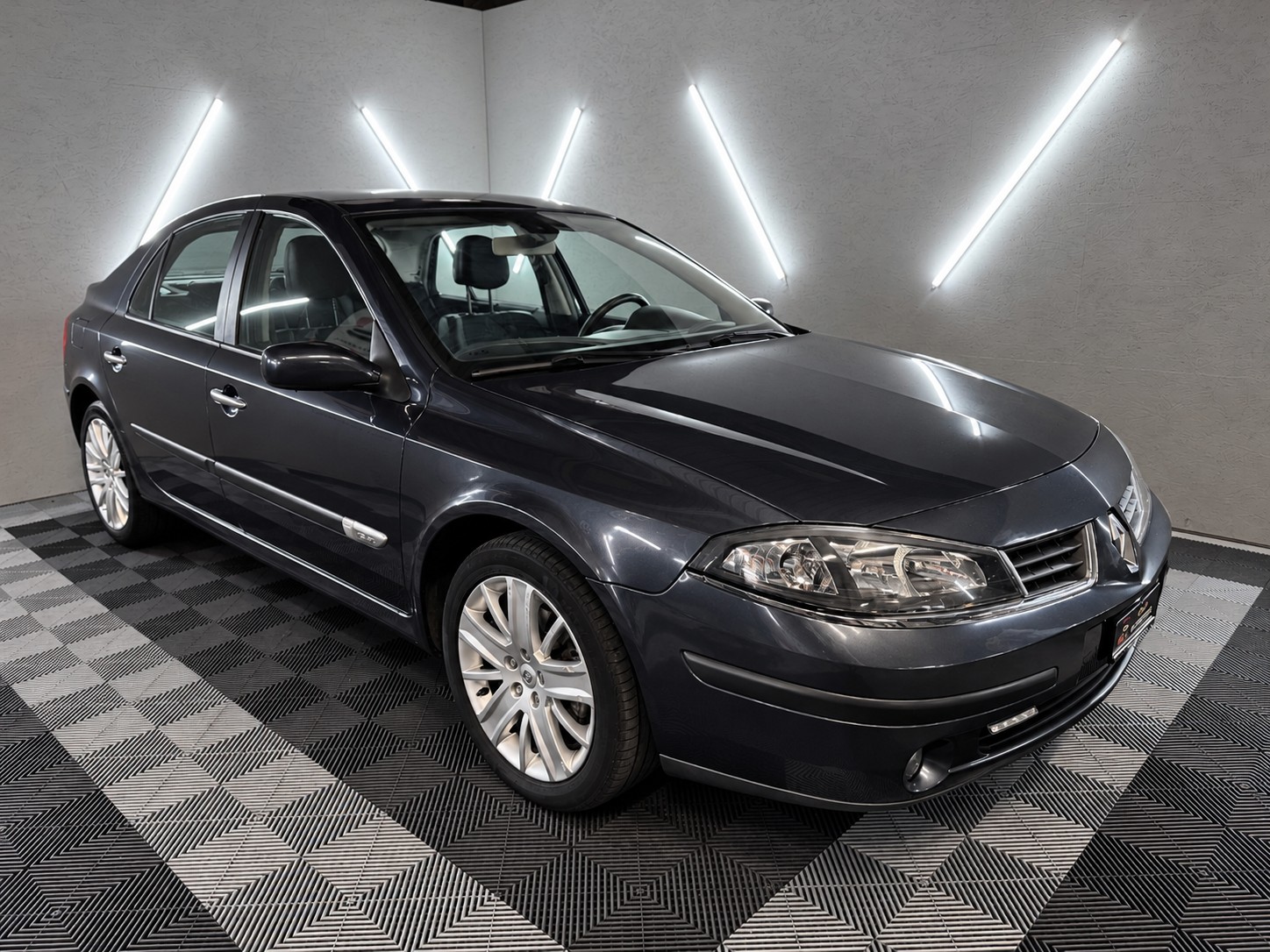 RENAULT Laguna 1.9 dCi Dynamique