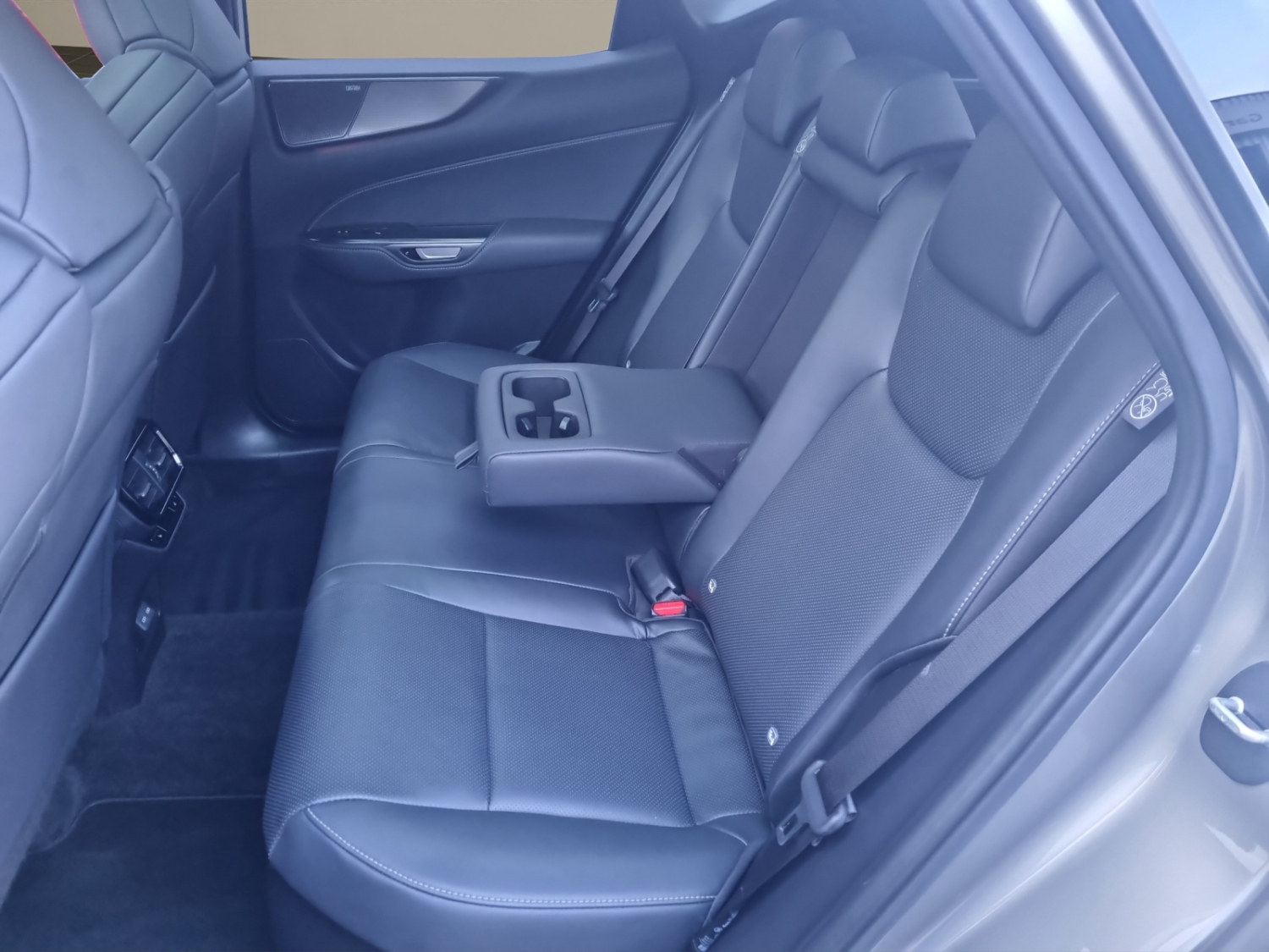 LEXUS NX 350h F-Sport-image-9