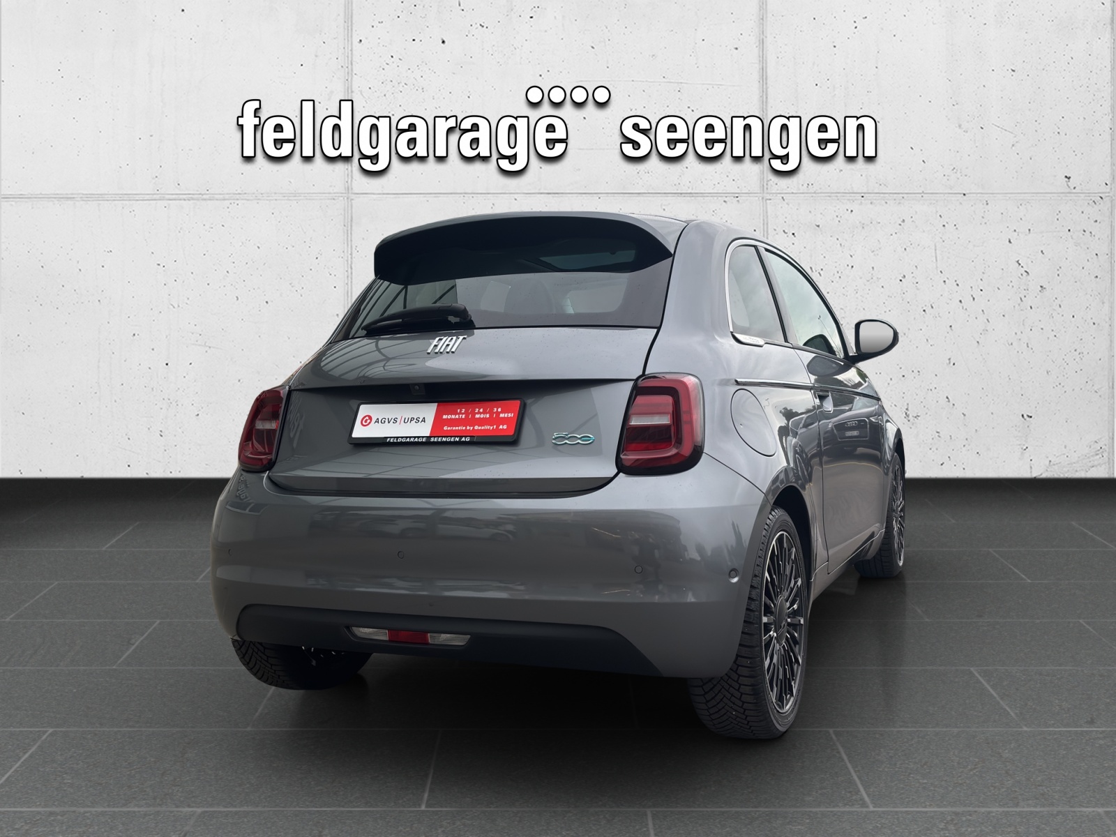 FIAT 500 electric 87 kW La Prima mit Panorama-Glasdach-image-4