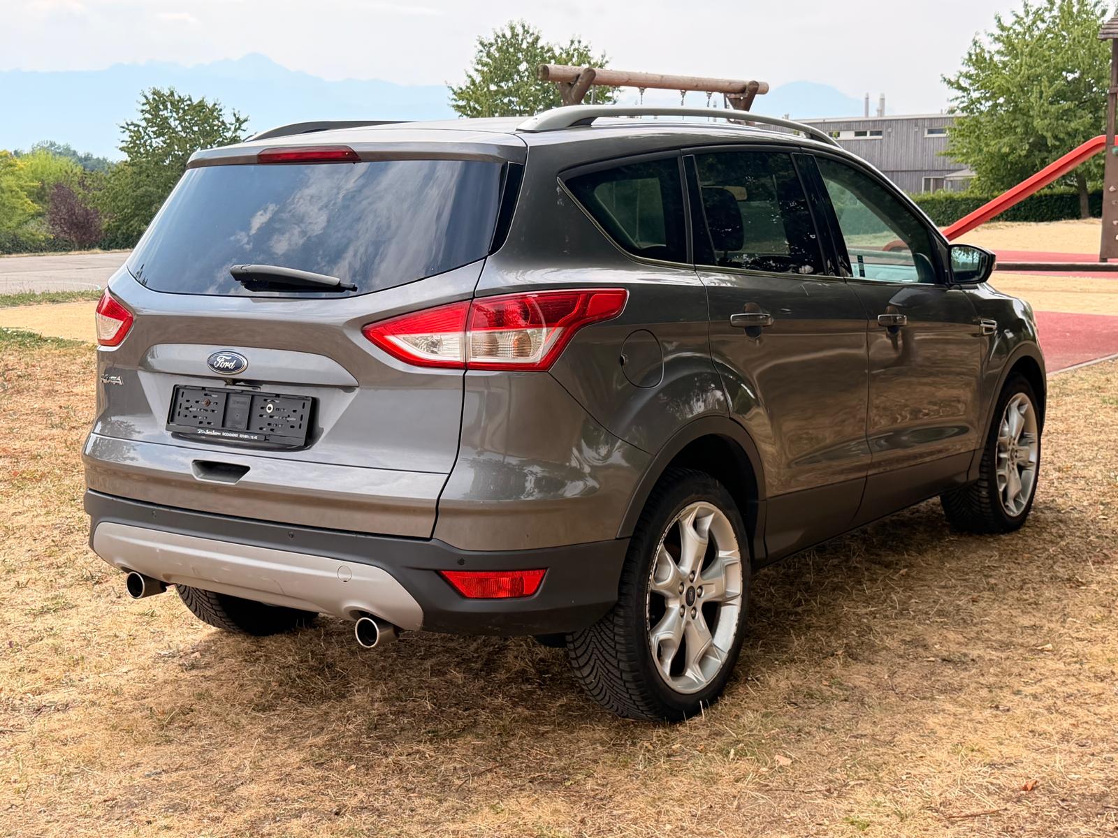 FORD Kuga 2.0 TDCi Titanium 4WD PowerShift-image-5