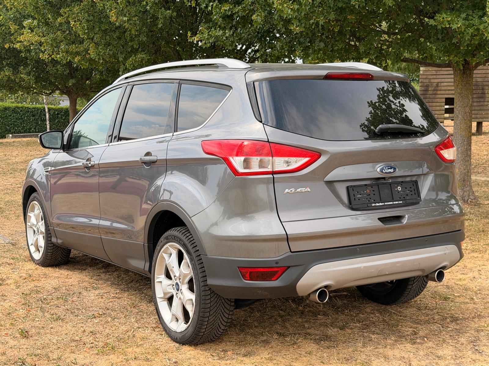FORD Kuga 2.0 TDCi Titanium 4WD PowerShift-image-4