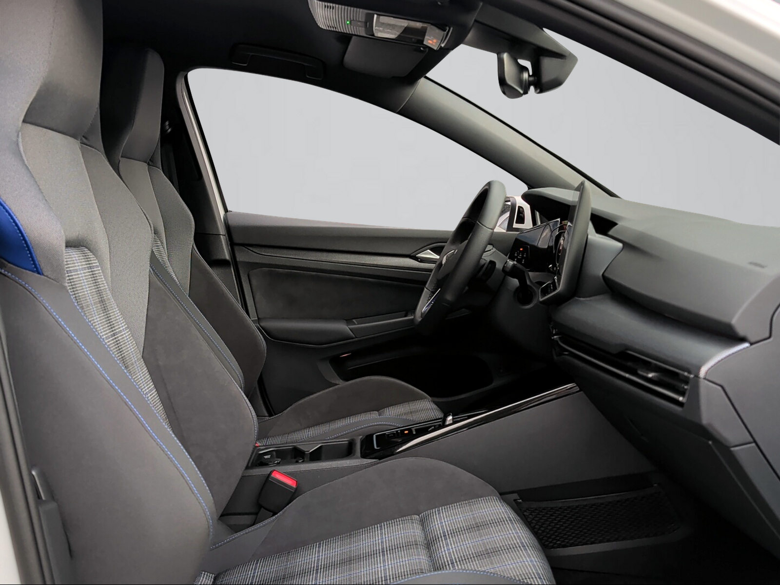 VW Golf 1.5 TSI PHEV GTE-image-7