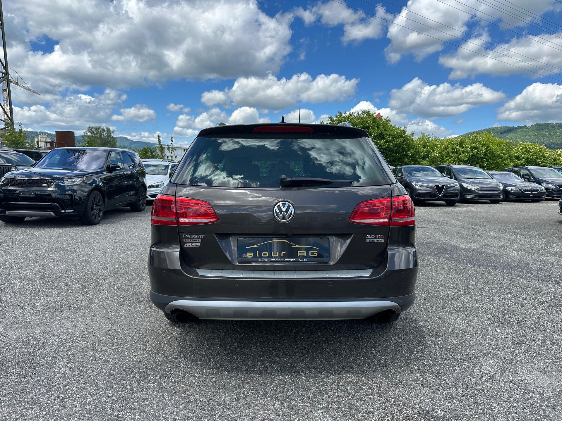 VW Passat Alltrack 2.0 TSI 4Motion DSG-image-3