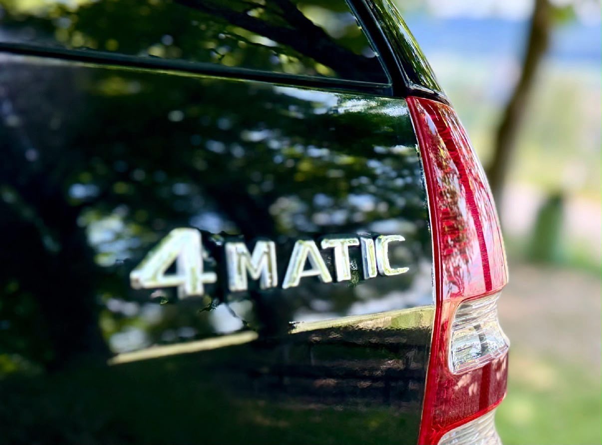 MERCEDES-BENZ C 350 Avantgarde 4Matic Automatic-image-5