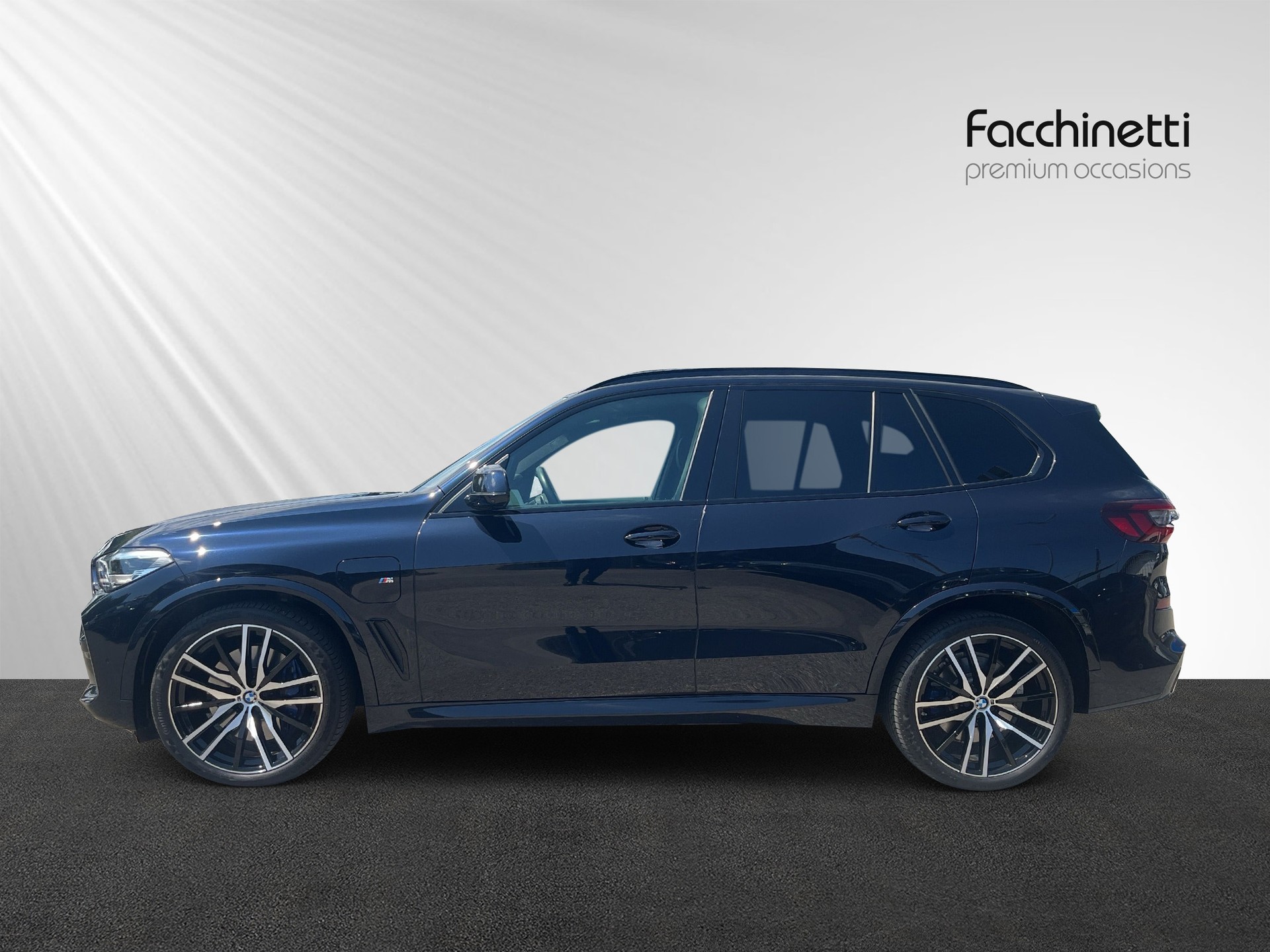 BMW X5 xDrive45e M Sport Steptronic-showroom-element-1