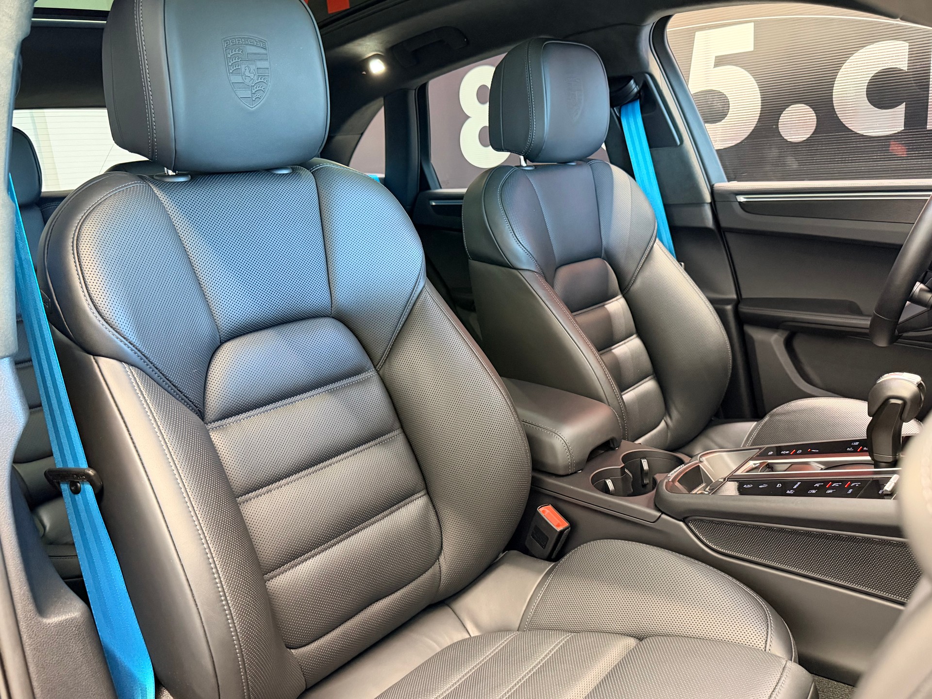 PORSCHE Macan GTS PDK-image-26