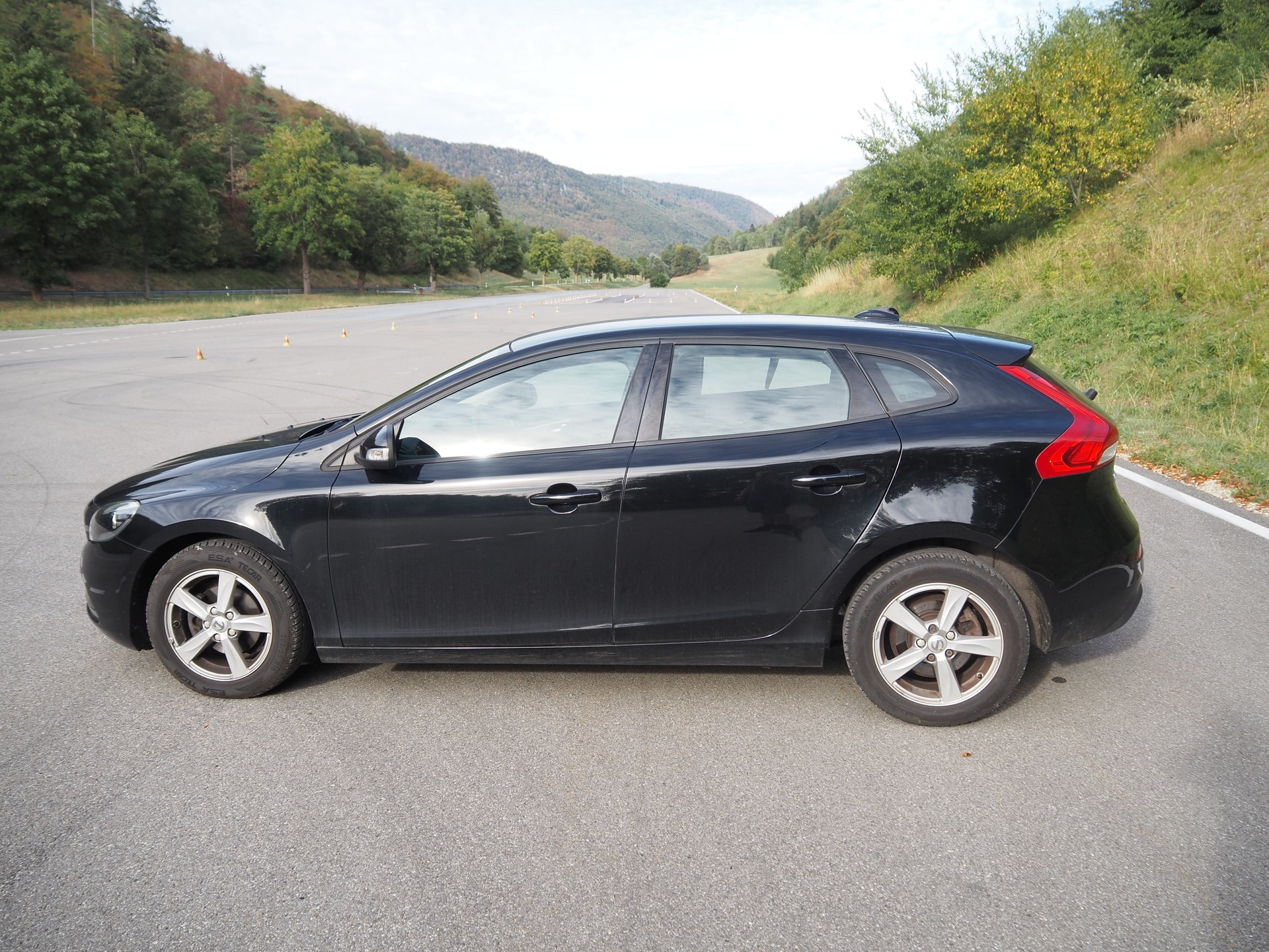 VOLVO 2.0 D2 Kinetic S/S-image-7