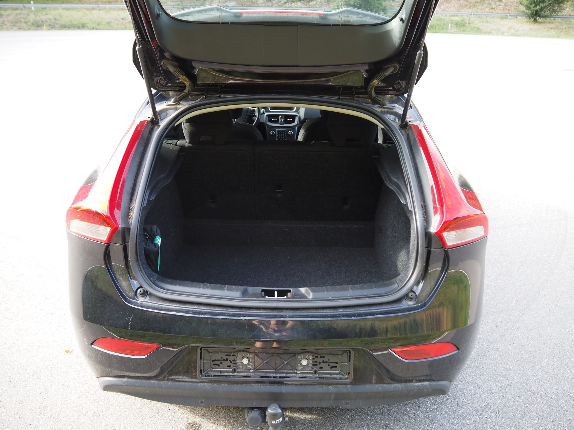 VOLVO 2.0 D2 Kinetic S/S-image-11