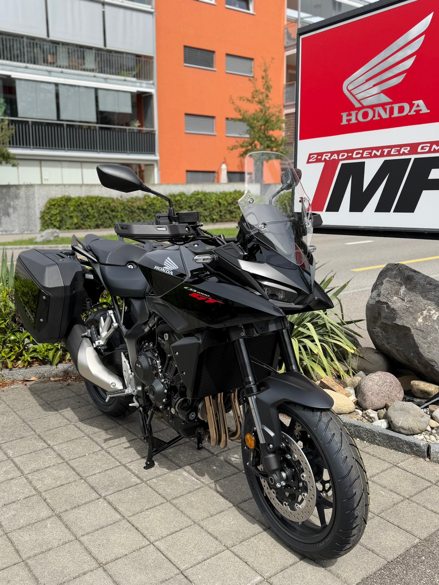HONDA CB1000GT-image-6
