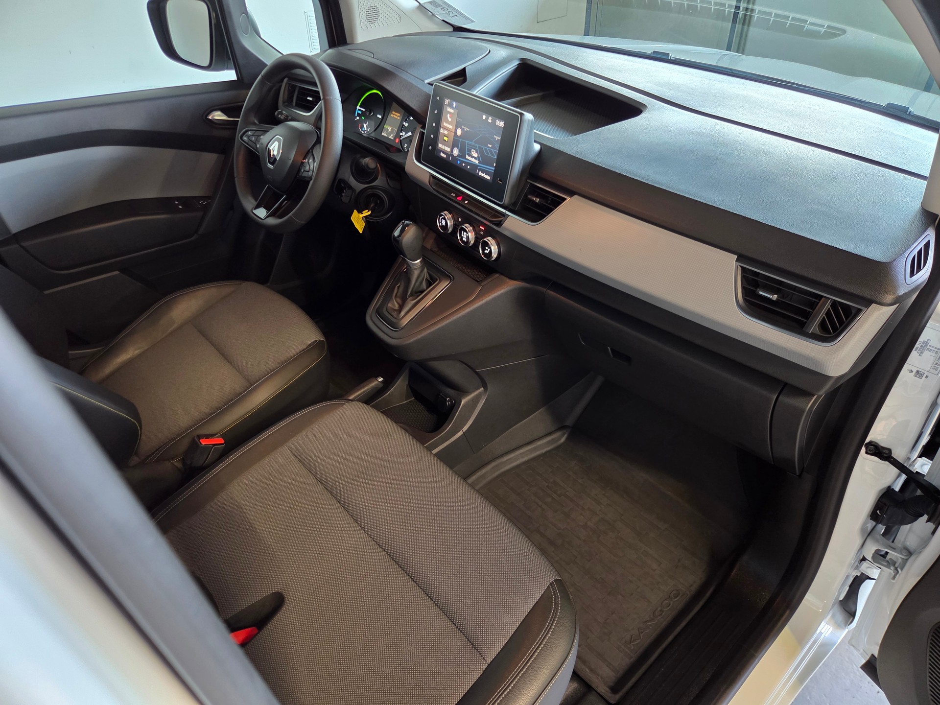 RENAULT Kangoo Van E-Tech Electric EV45 Advance-image-12