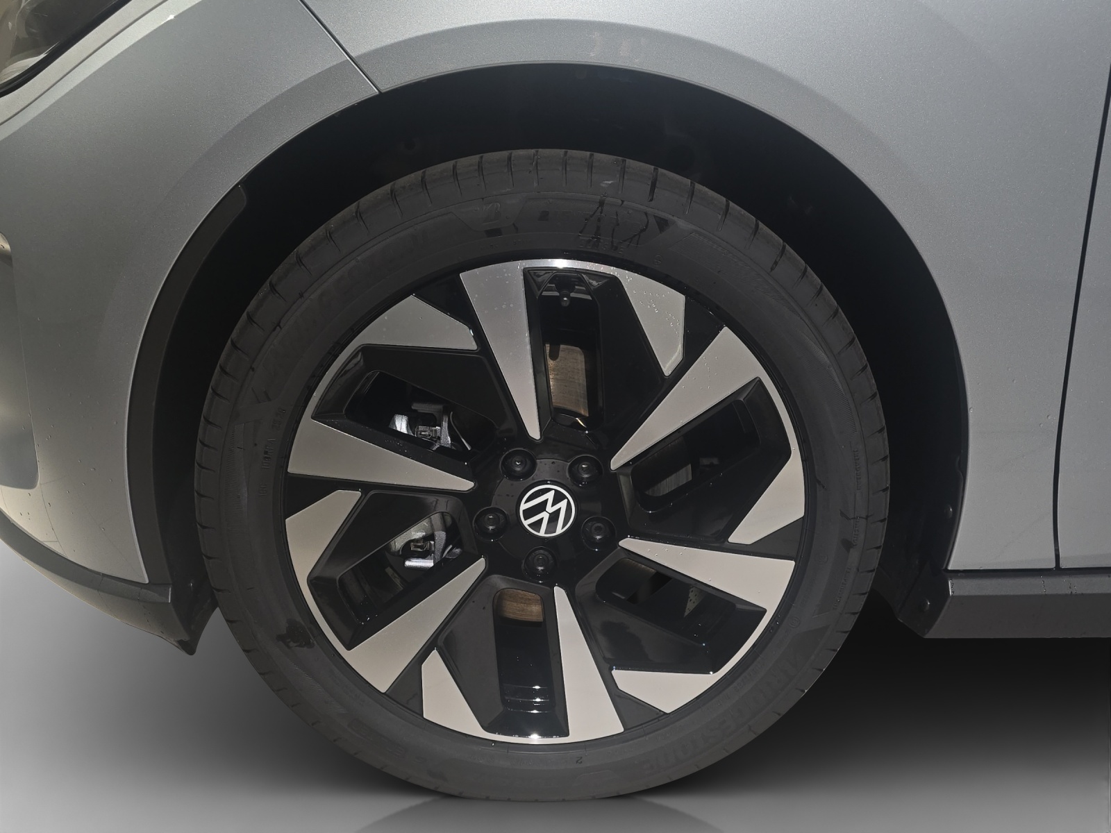VW ID.Polo 52 kWh Life Edition One-image-15