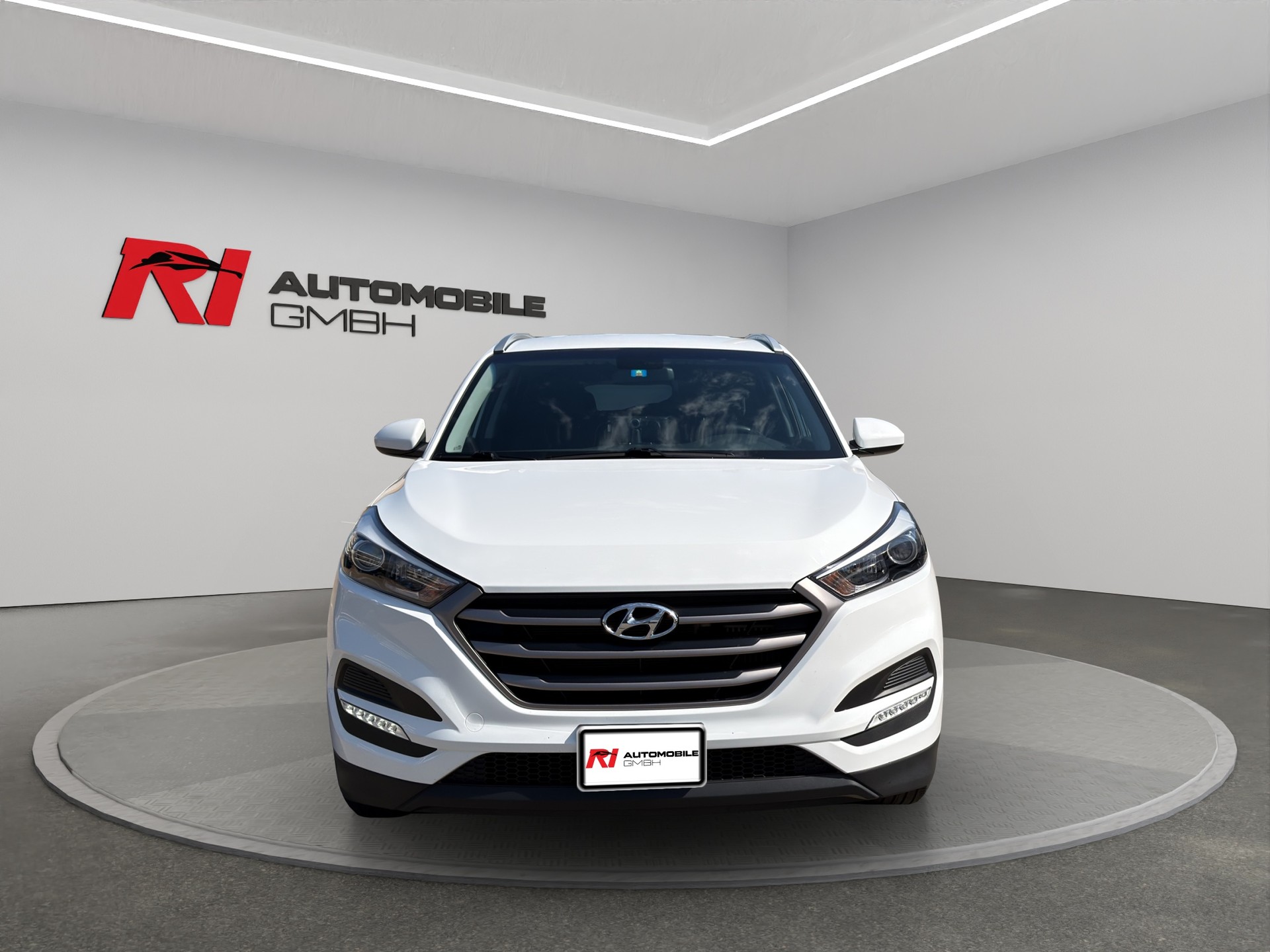 HYUNDAI Tucson 1.7 CRDI Origo 2WD-showroom-element-1