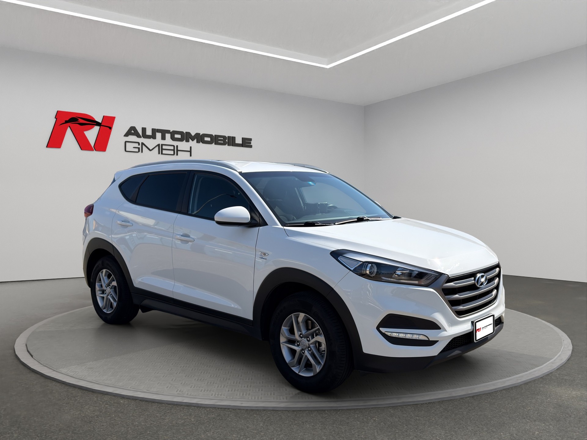 HYUNDAI Tucson 1.7 CRDI Origo 2WD-showroom-element-2