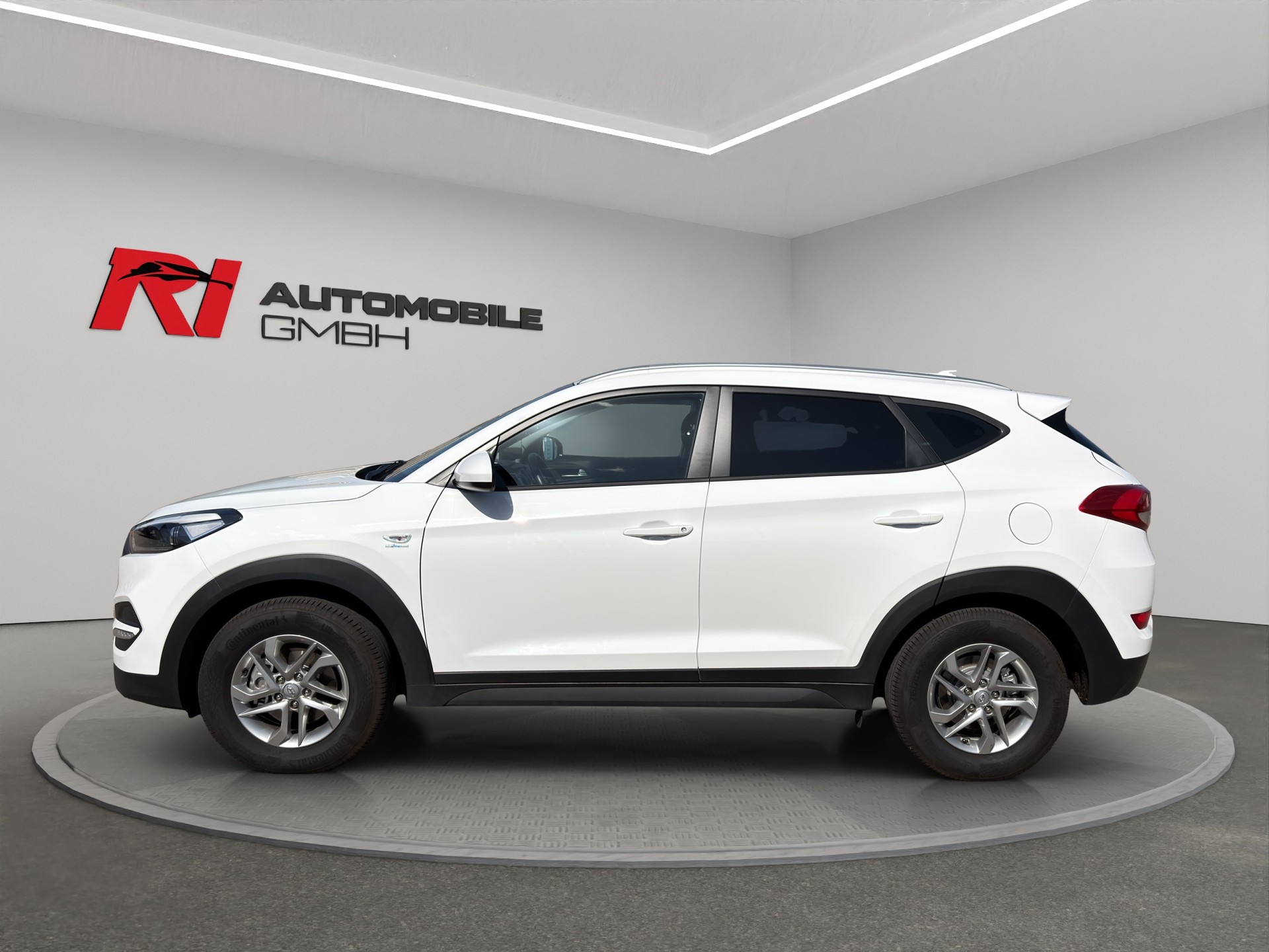 HYUNDAI Tucson 1.7 CRDI Origo 2WD-showroom-element-3