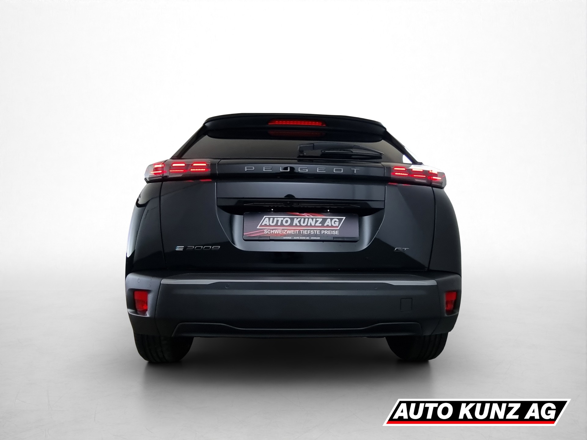 PEUGEOT 2008 54kWh e-GT-image-4