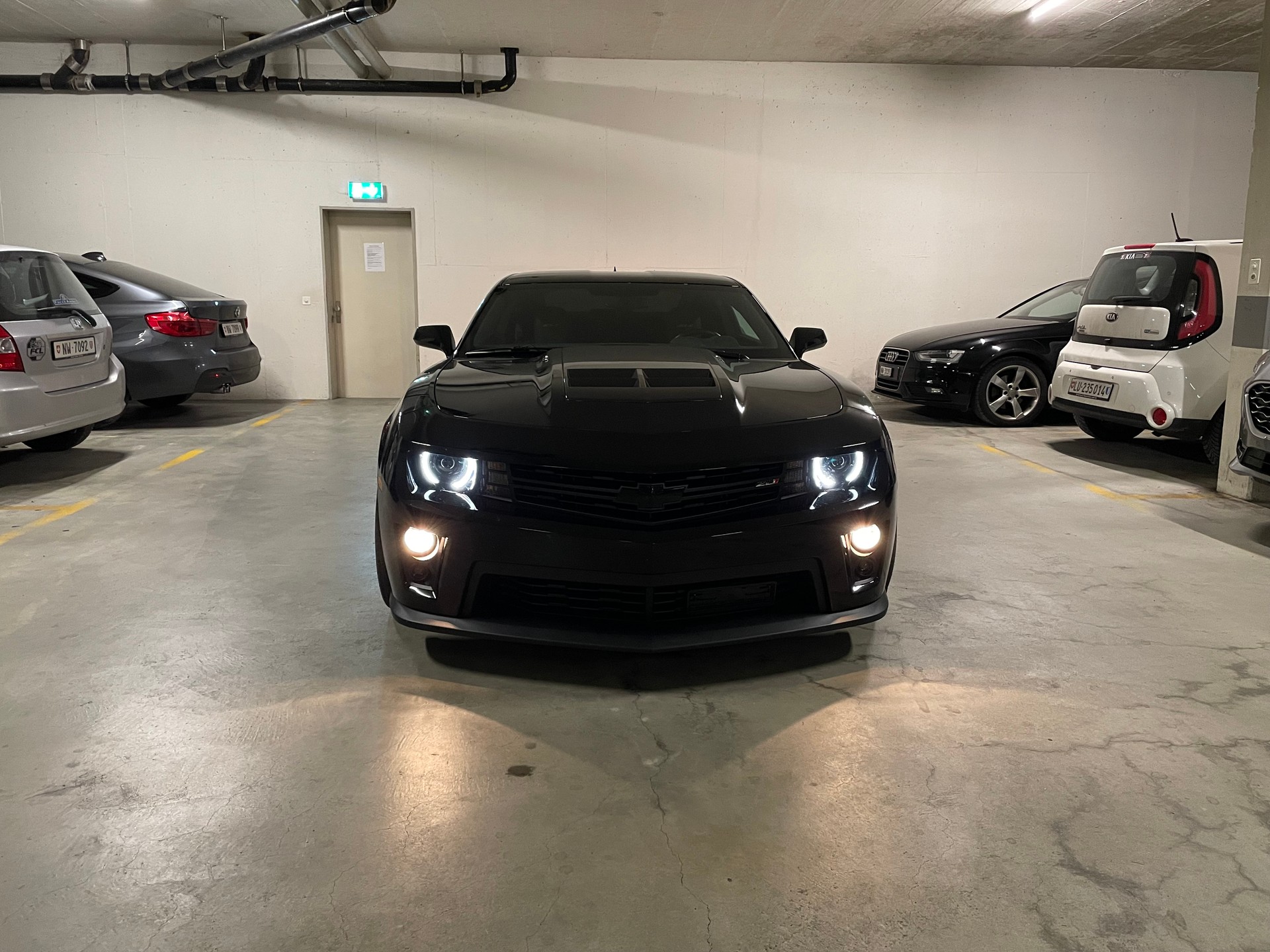 CHEVROLET Camaro ZL1-image-5