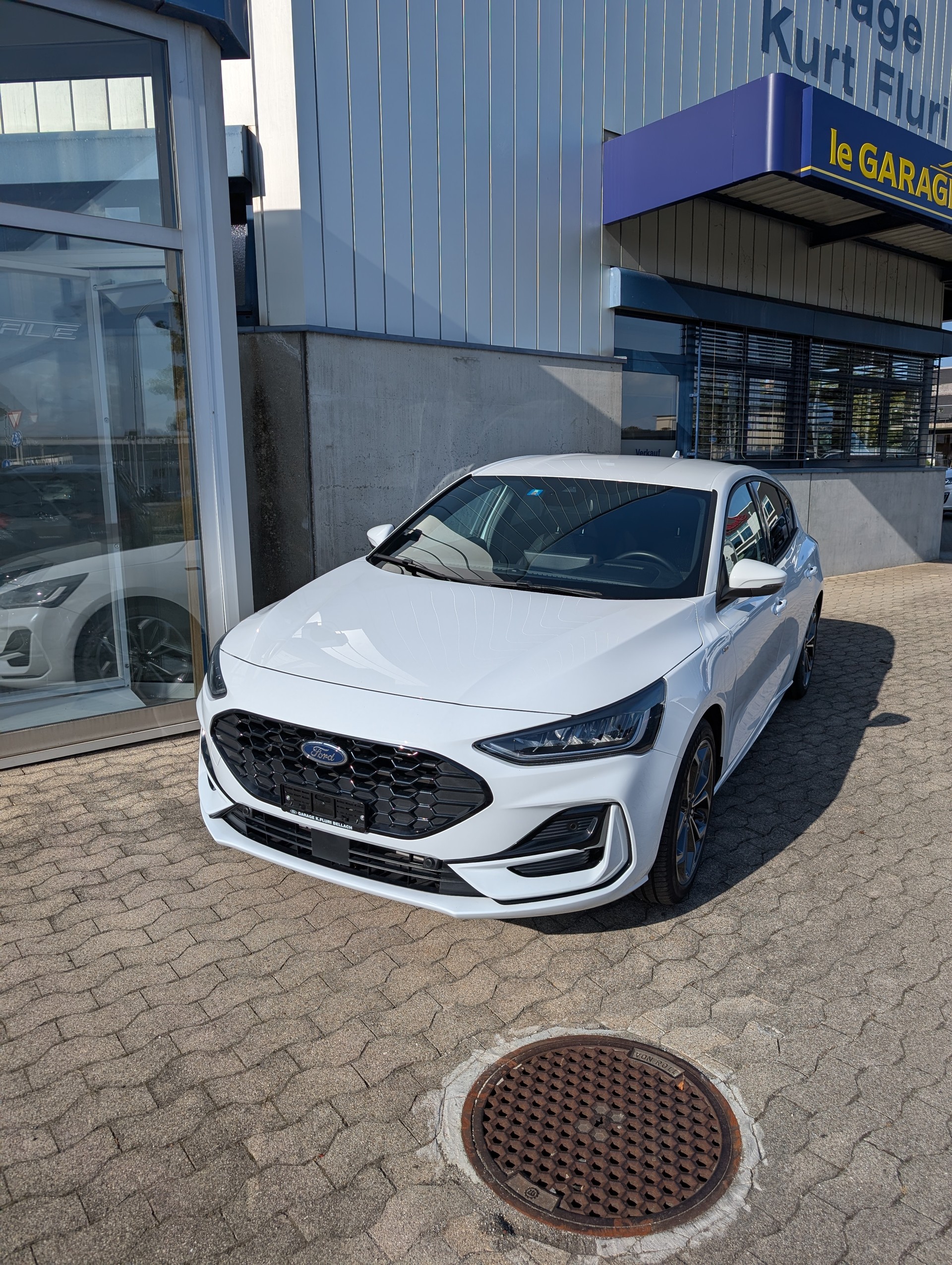 FORD Focus 1.0 MHEV ST-Line X Automat