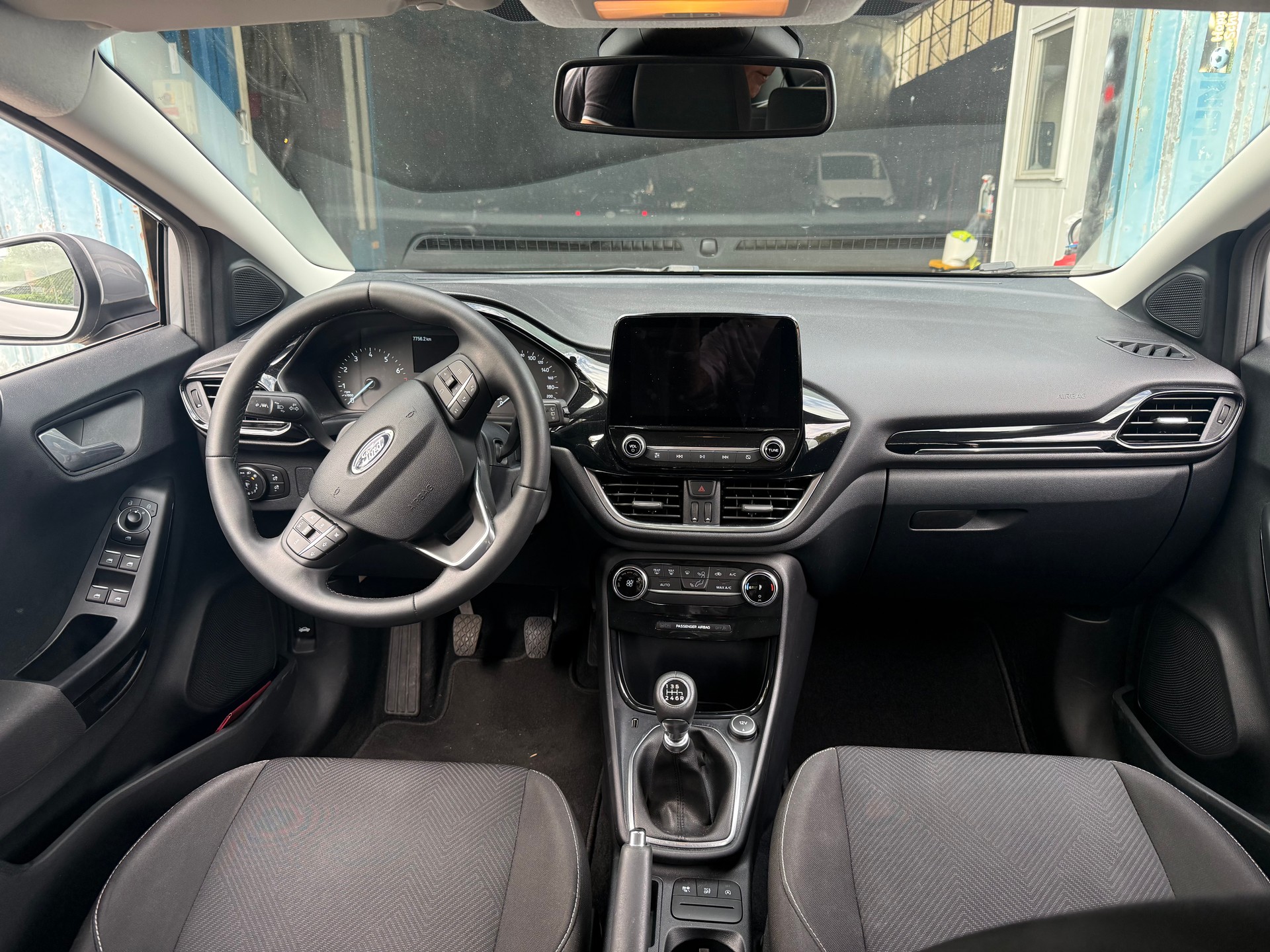 FORD Puma 1.0 SCTi Cool & Connect-image-6