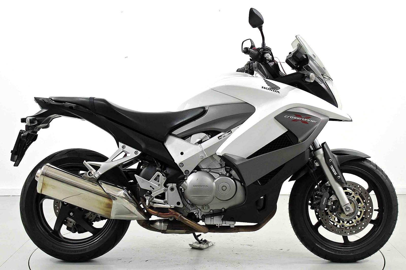 HONDA VFR 800 X-image-4