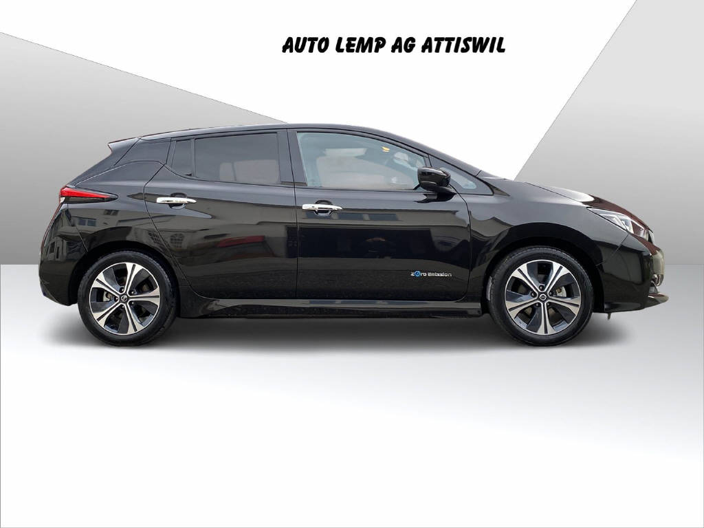 NISSAN Leaf Tekna-showroom-element-2