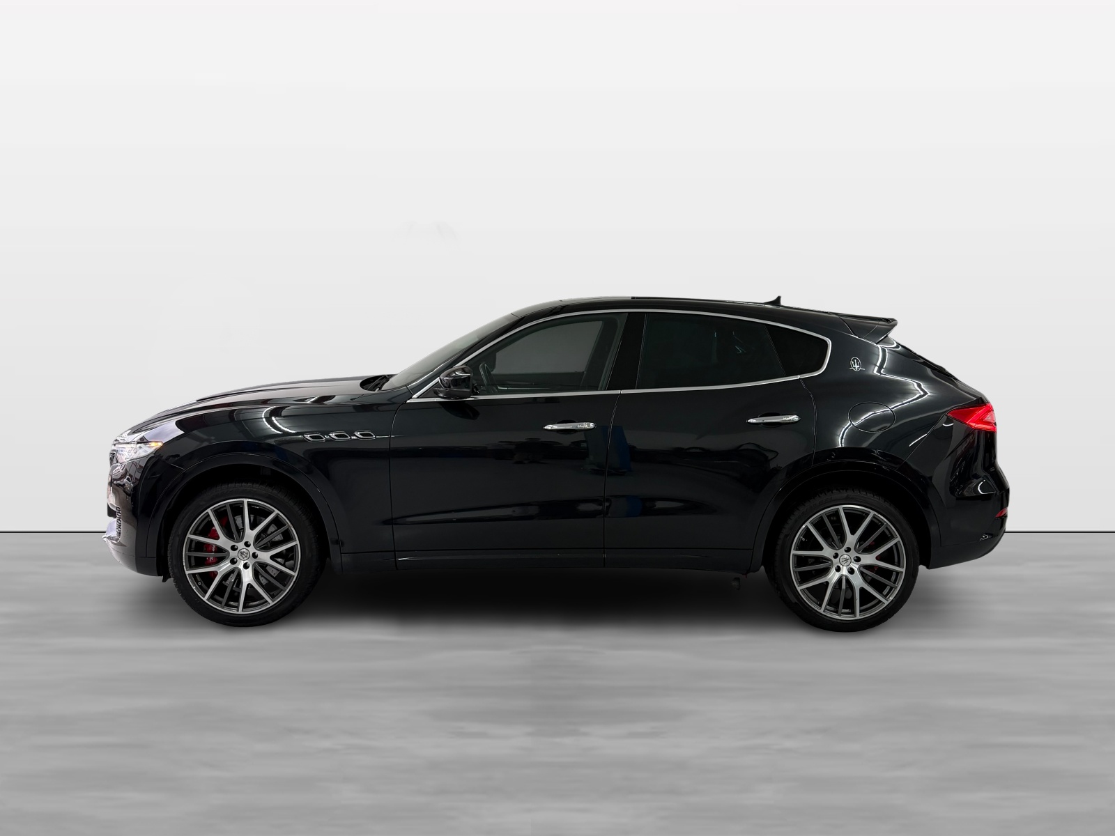 MASERATI Levante S 3.0 V6 Automatica-showroom-element-2