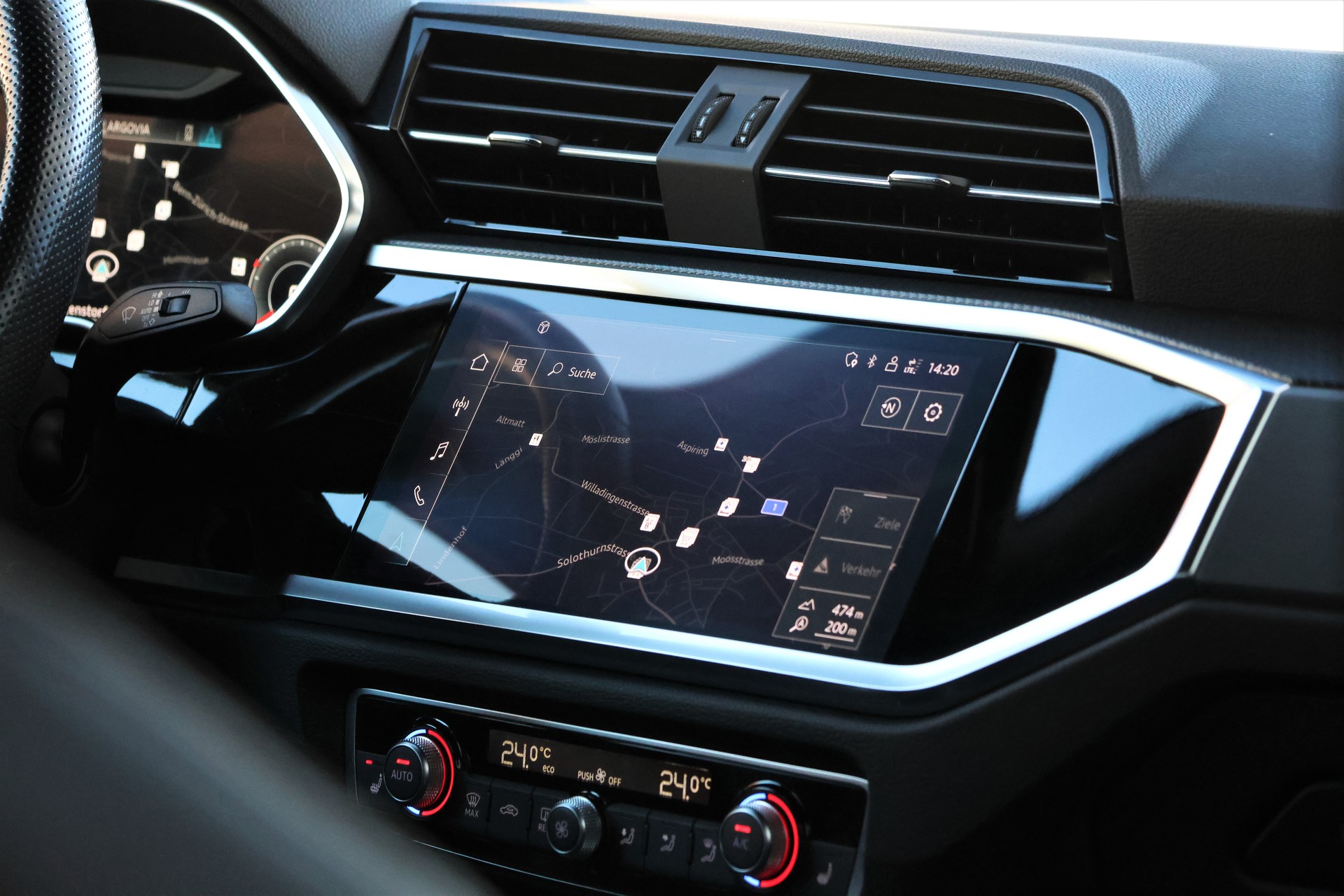 AUDI Q3 Sportback 35 TFSI S line Attraction S-tronic (CH)-image-21