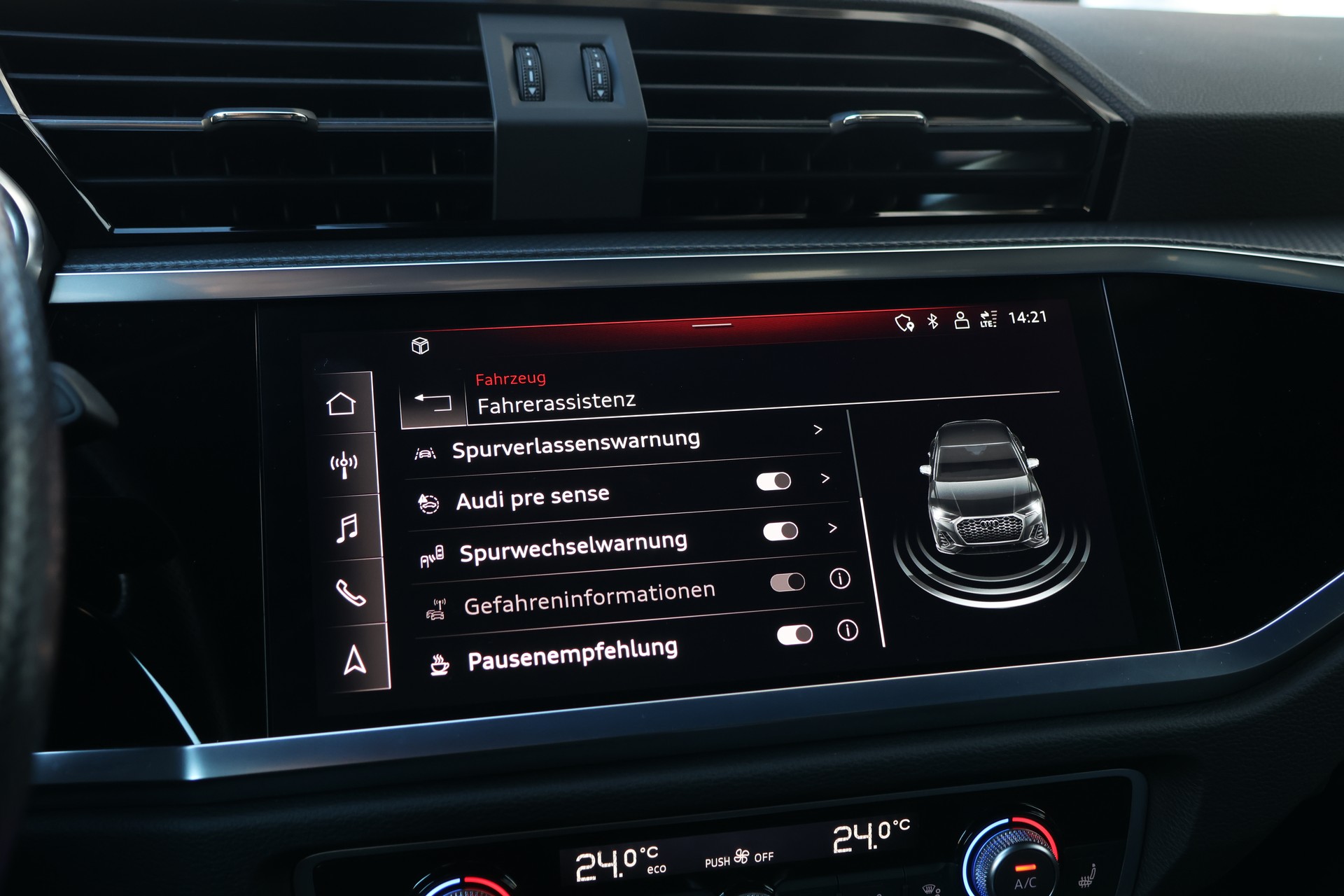 AUDI Q3 Sportback 35 TFSI S line Attraction S-tronic (CH)-image-25