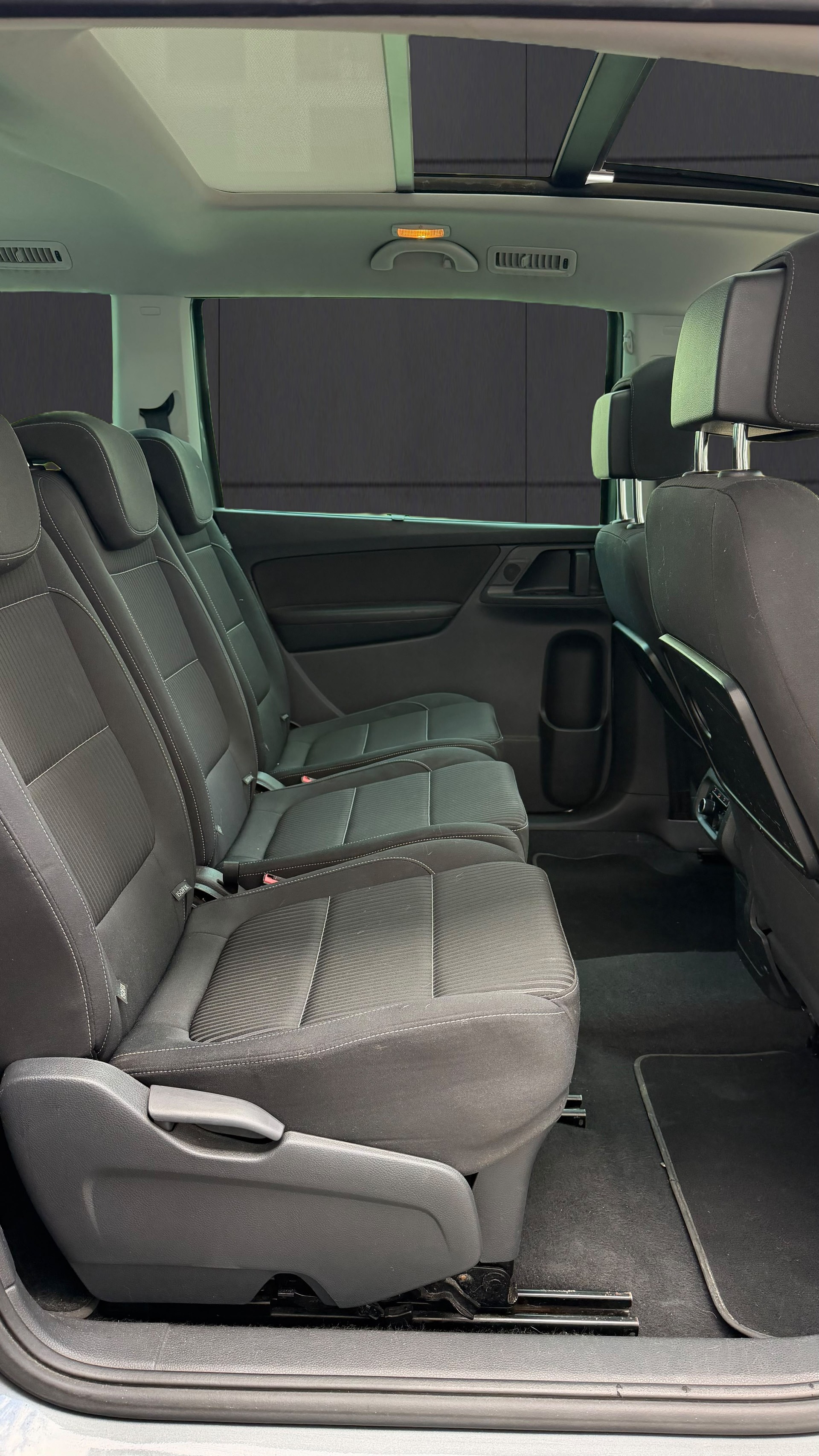 SEAT Alhambra 2.0 TDI Style Eco DSG-image-9