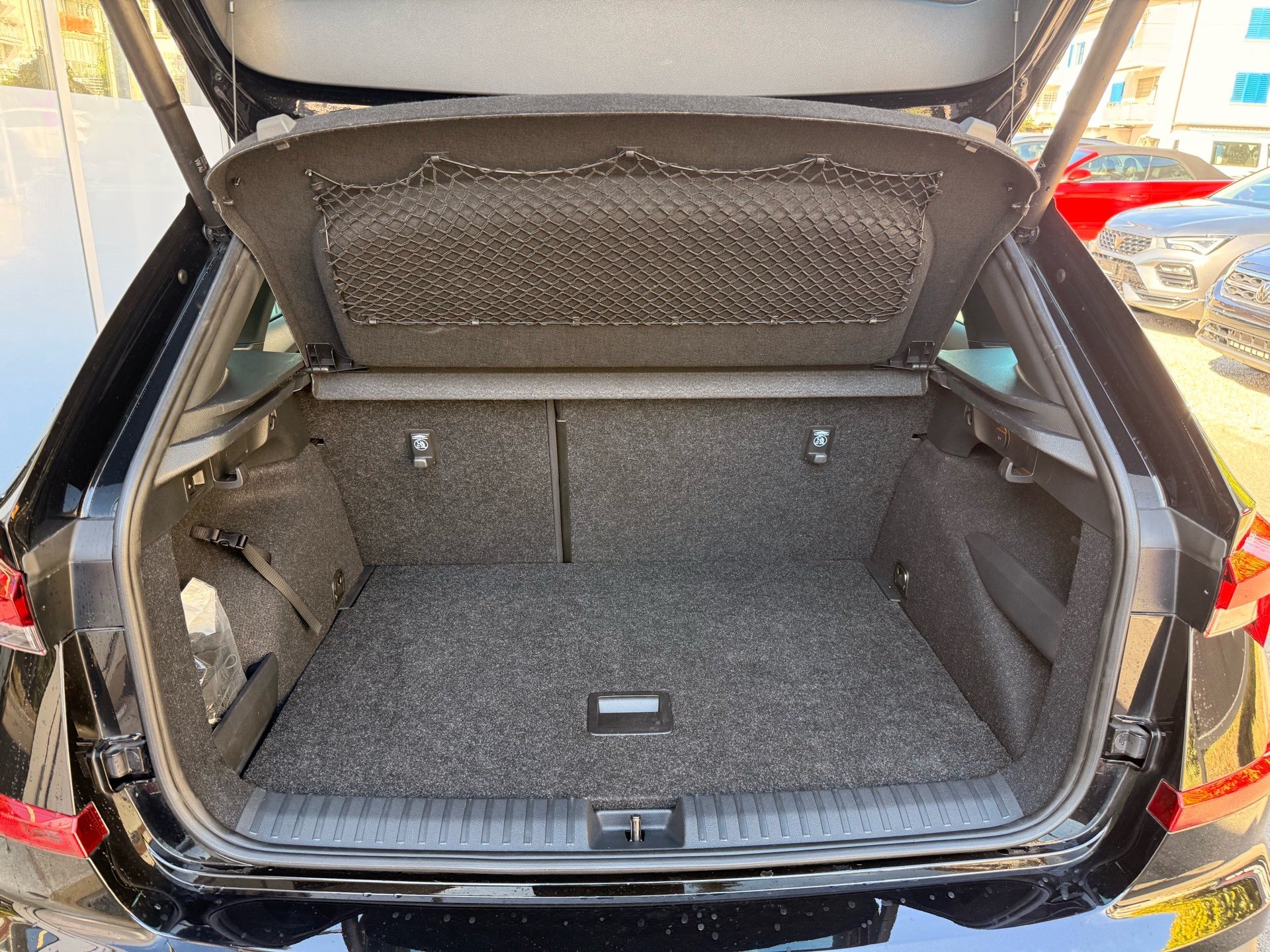 SKODA Kamiq Monte Carlo ***ANHÄNGERKUPPLUNG & 5 JAHRE SKODA WERKSGARANTIE ***-image-27