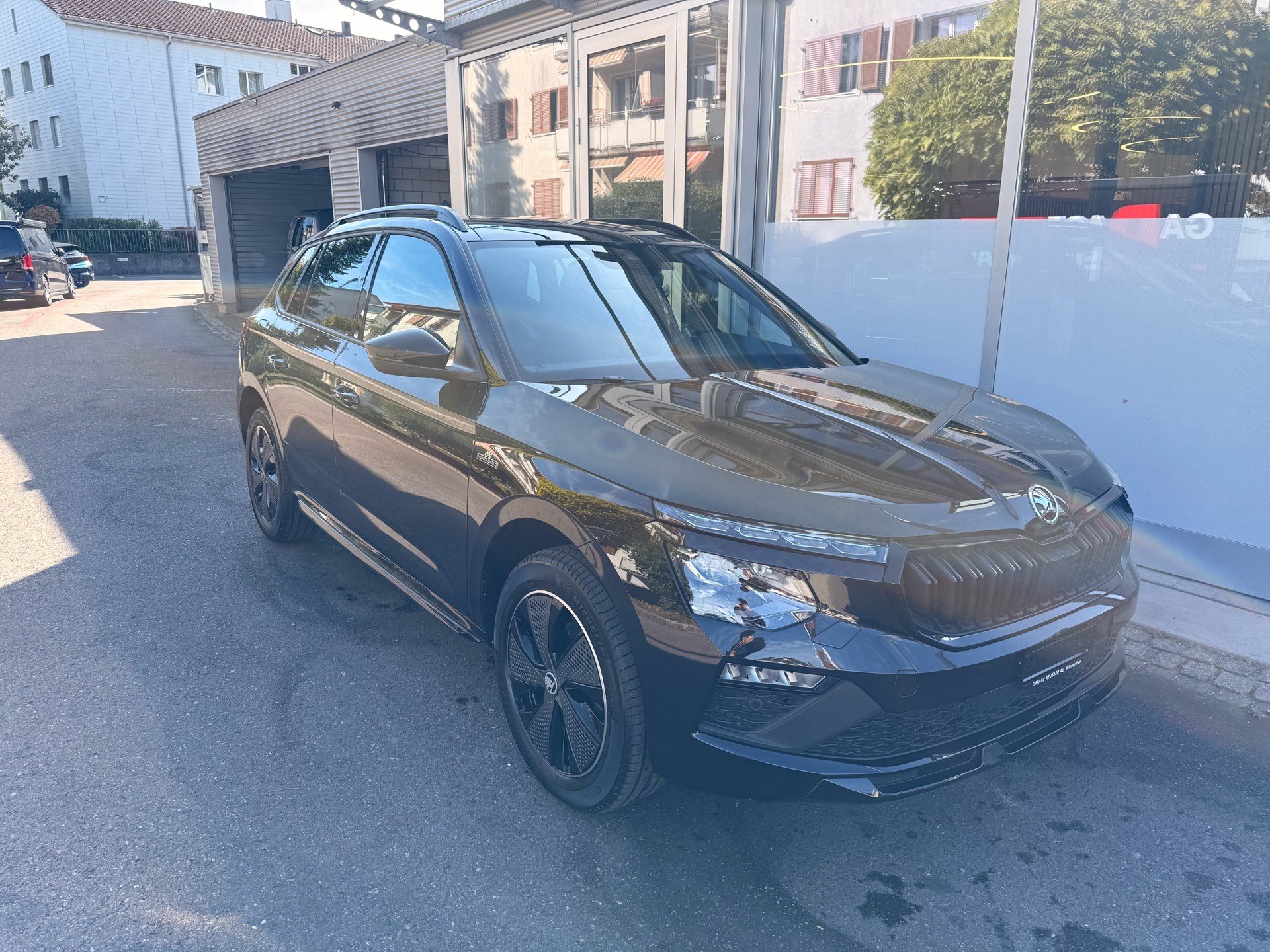 SKODA Kamiq Monte Carlo ***ANHÄNGERKUPPLUNG & 5 JAHRE SKODA WERKSGARANTIE ***-showroom-element-2