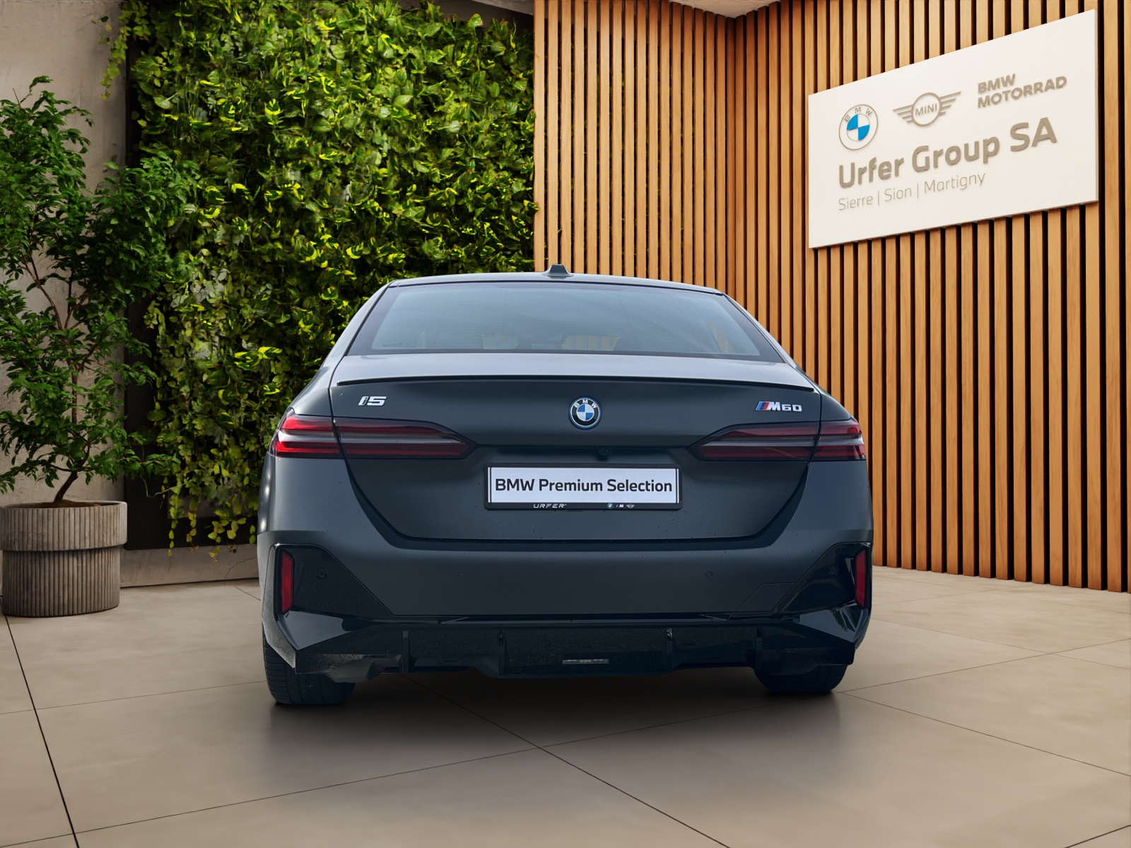 BMW i5 M60 xDrive M Sport Pro-image-4