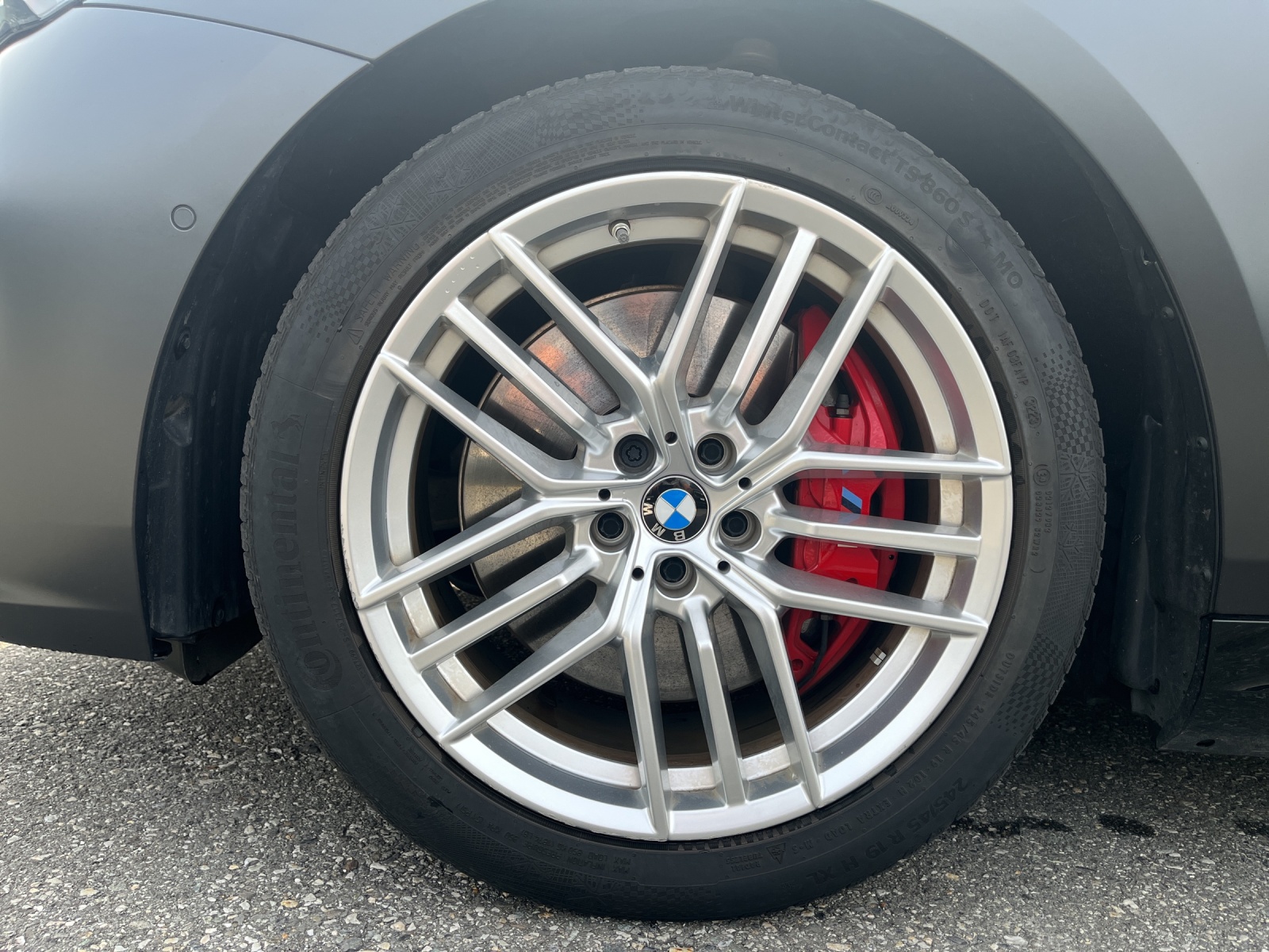 BMW i5 M60 xDrive M Sport Pro-image-8